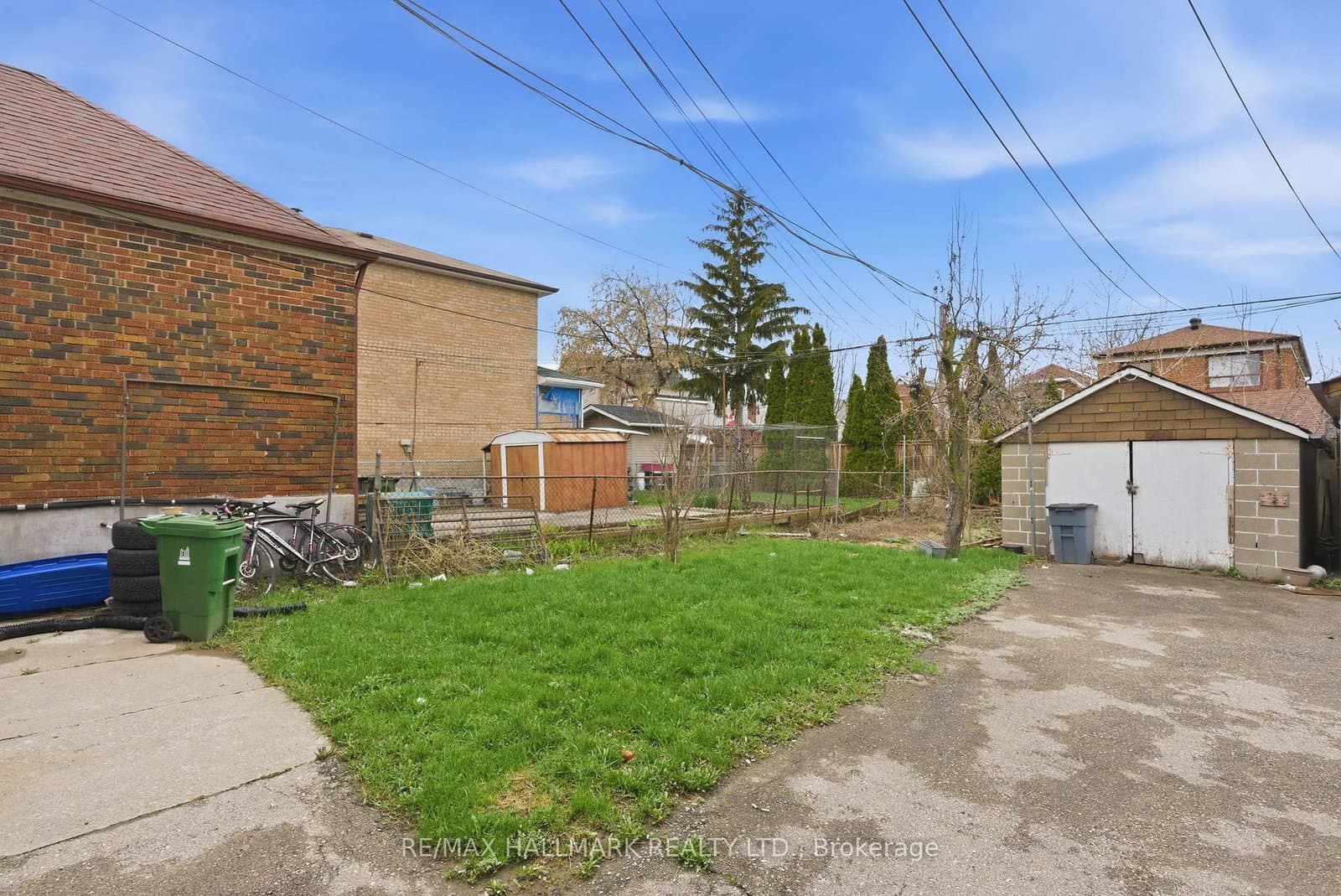 196 Livingstone Avenue, Toronto, ON — photo 3