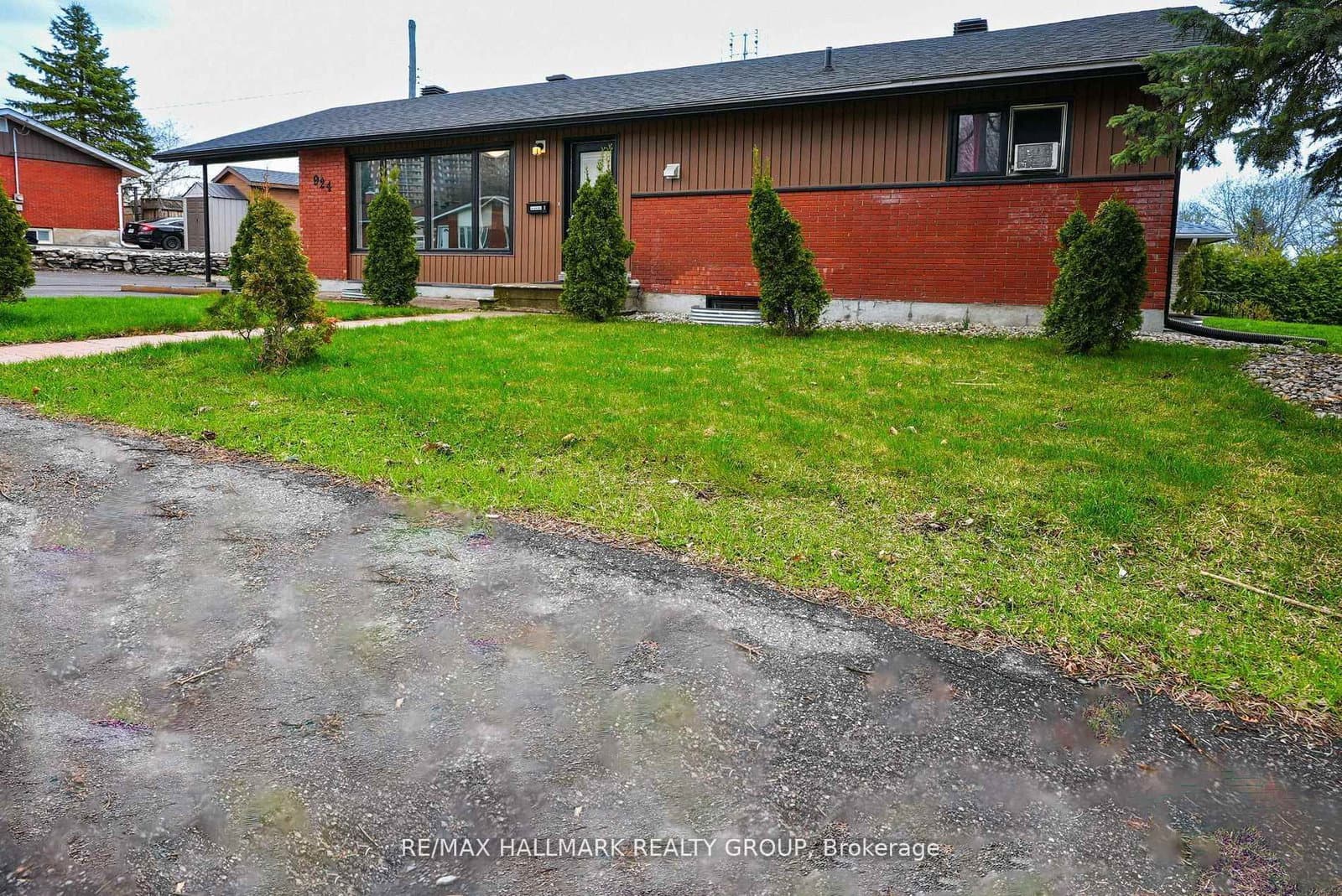 924 Bermuda Avenue, Ottawa, ON — photo 2