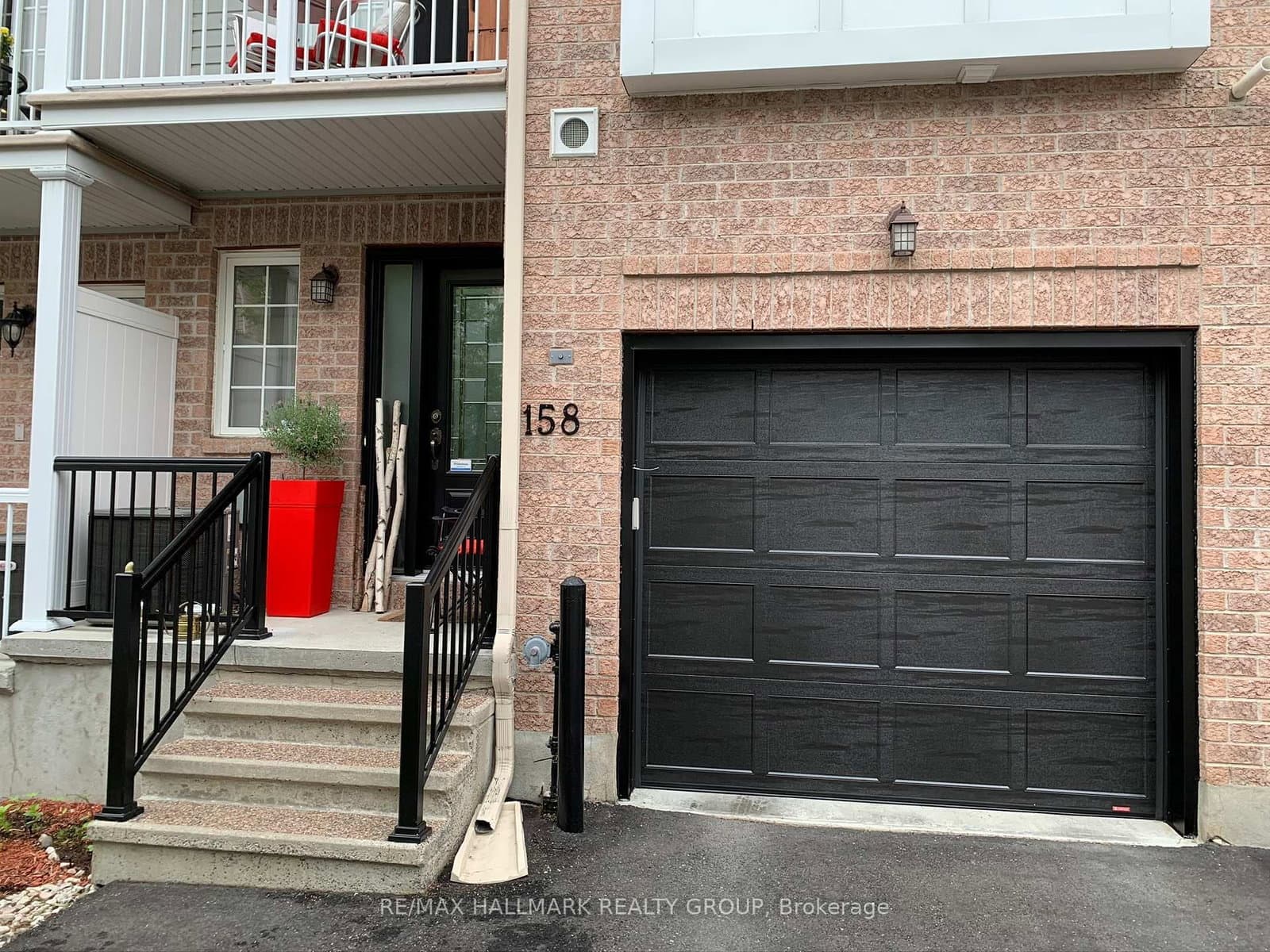 158 Fordham Private, Ottawa, ON