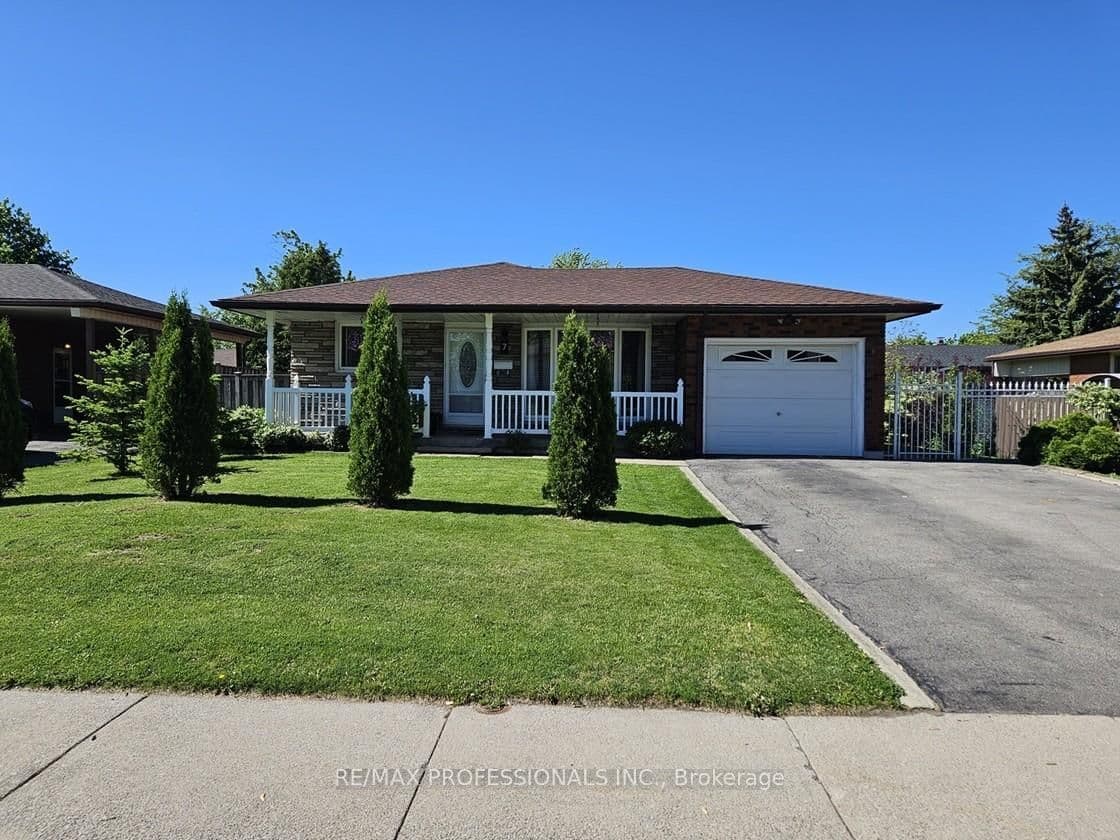 7 Berko Avenue, Hamilton, ON — photo 3
