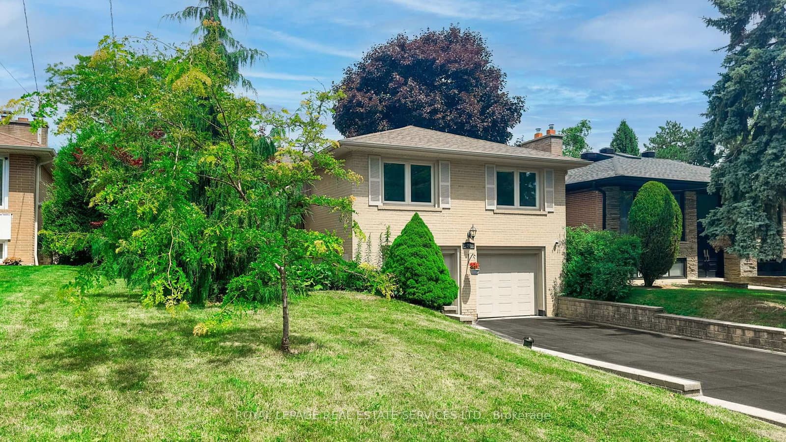 24 Burleigh Heights Drive, Toronto, ON