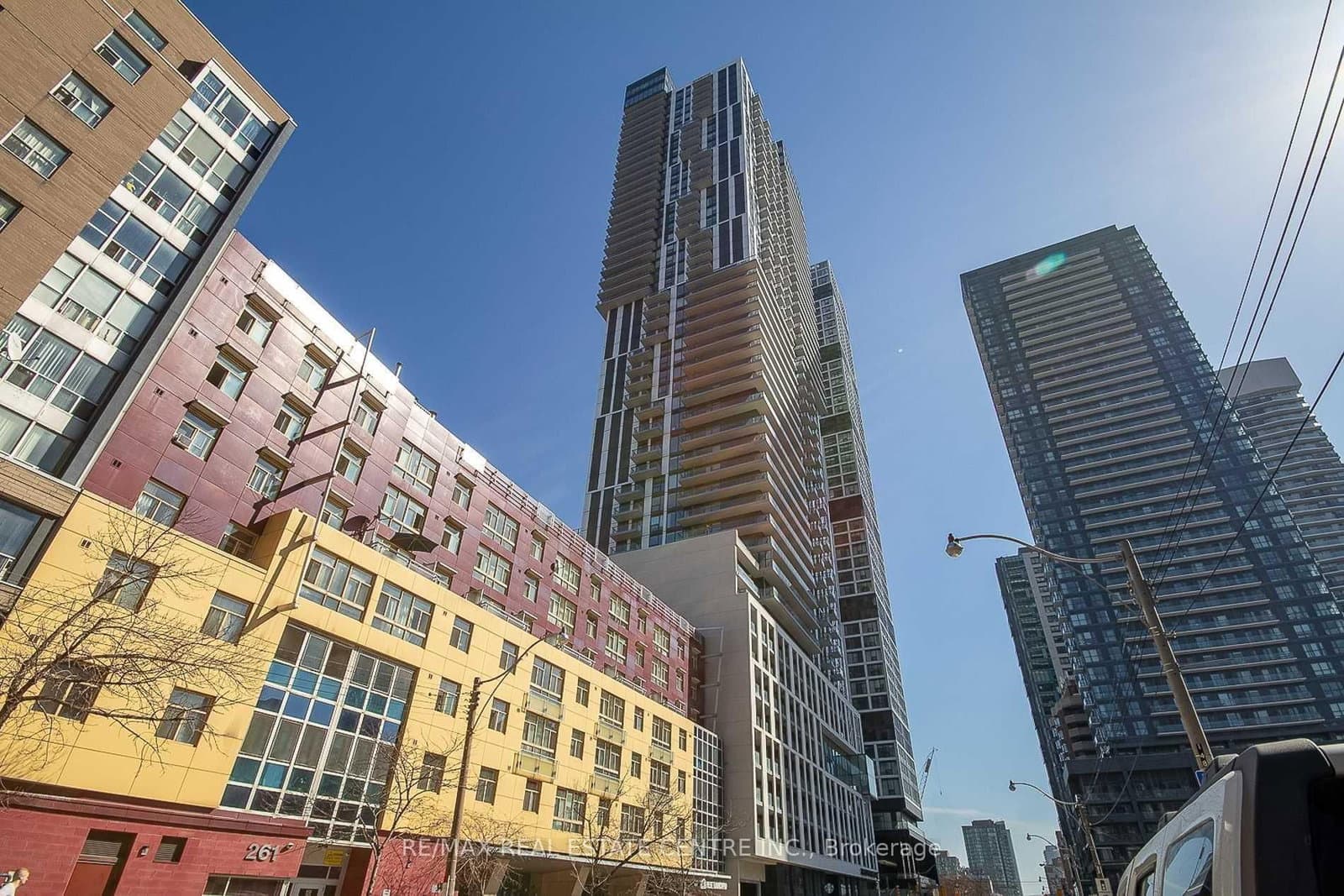 4709 - 251 Jarvis Street, Toronto, ON