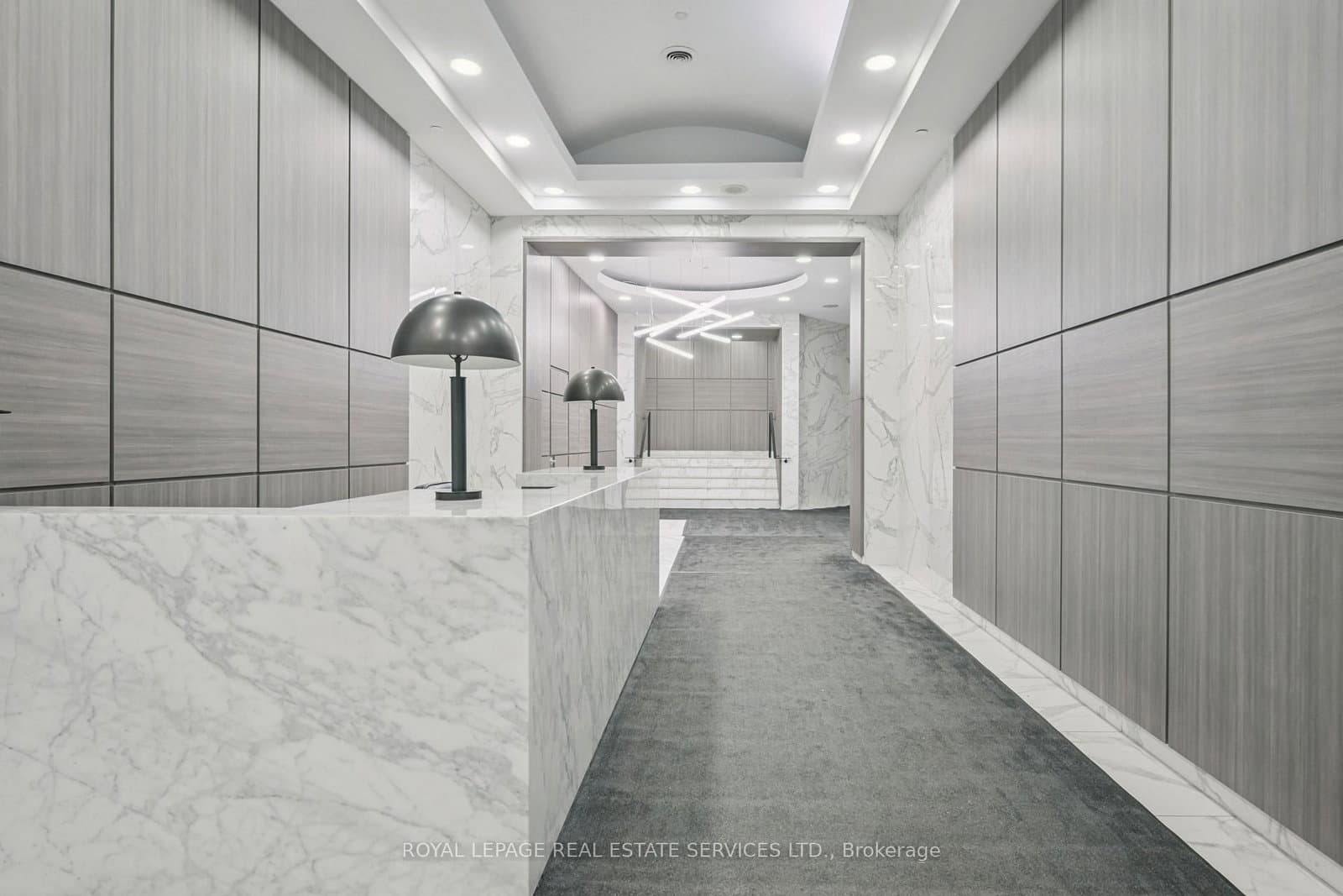 904 - 393 King Street, Toronto, ON — photo 3