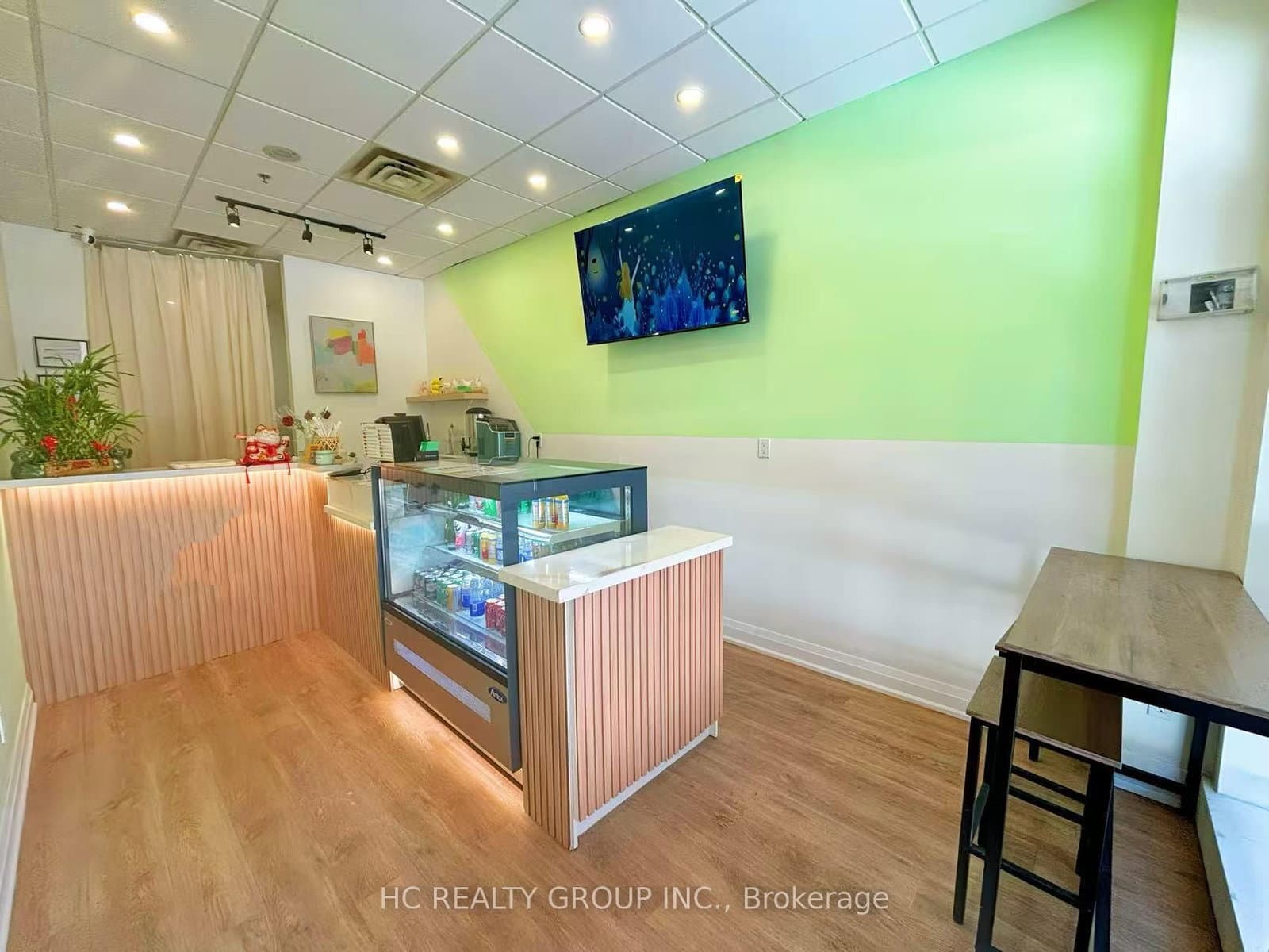 31 - 15 Northtown Way, Toronto, ON