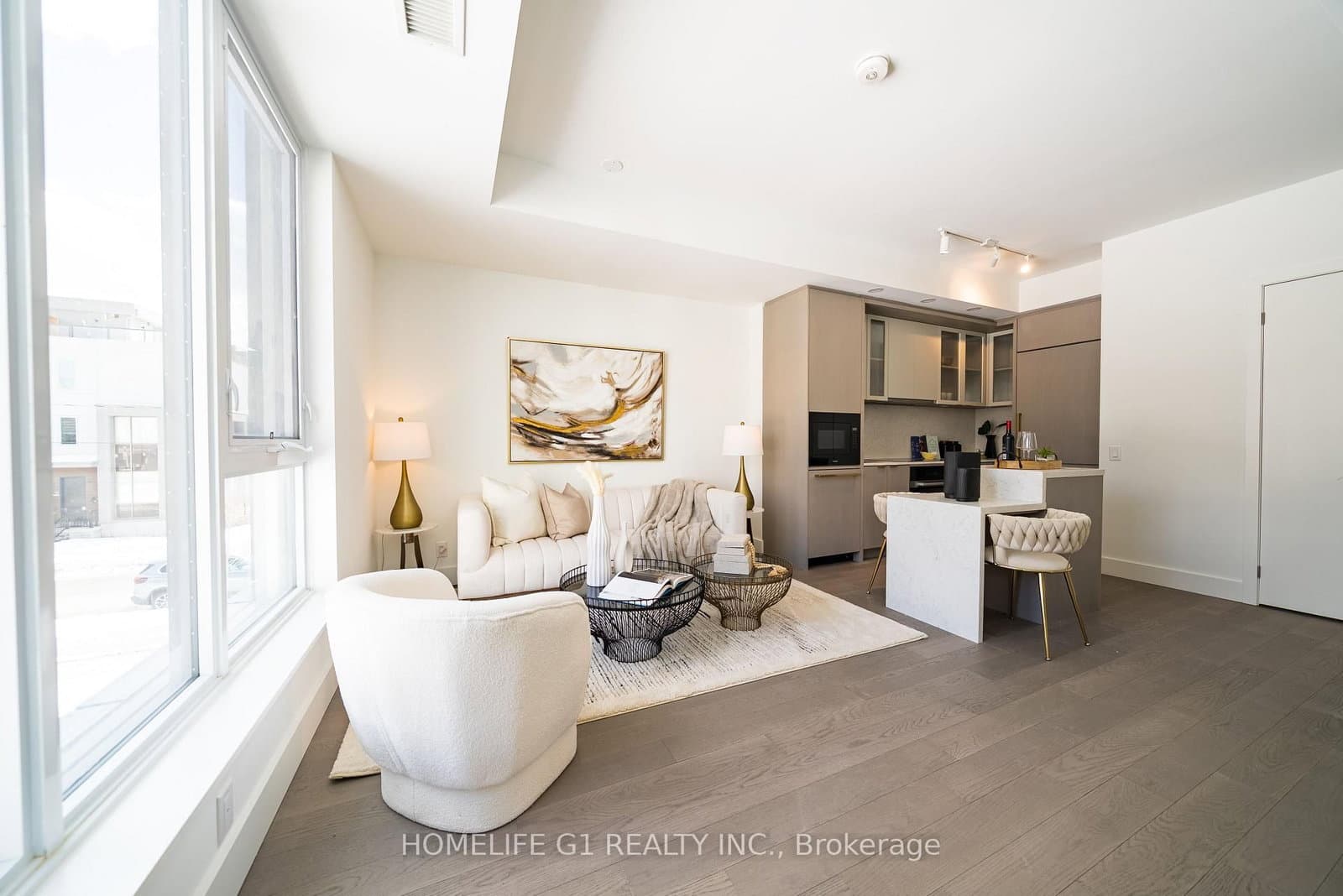 116 - 6 Greenbriar Road, Toronto, ON — photo 3