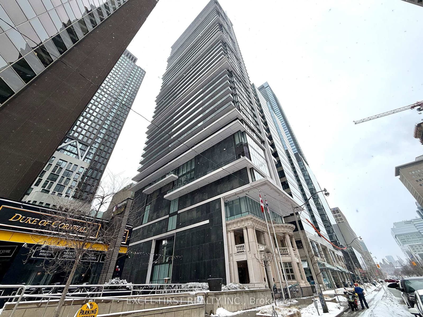 2206 - 426 University Avenue, Toronto, ON — photo 2