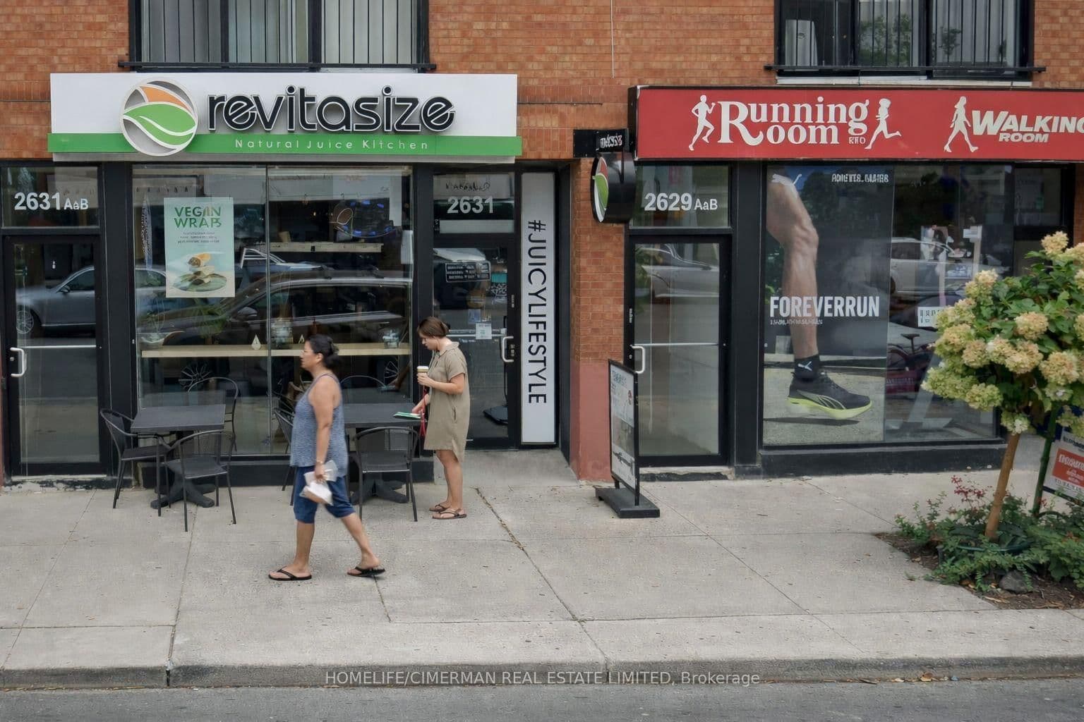 2631 Yonge Street, Toronto, ON