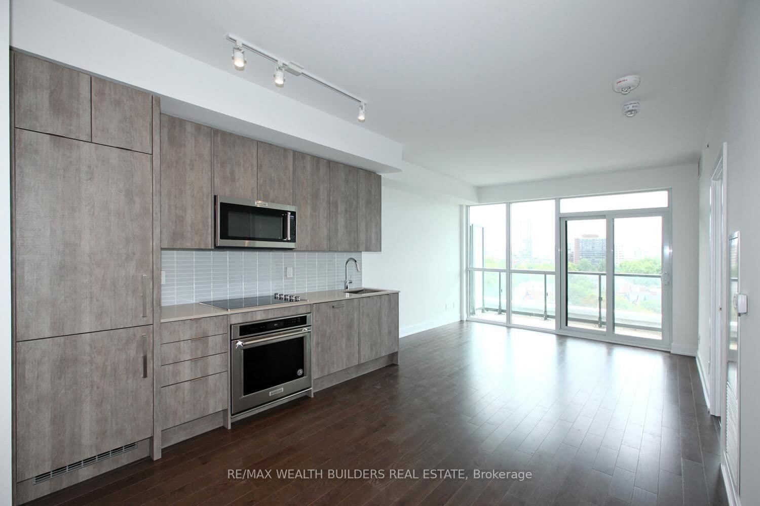 808 - 181 Bedford Road, Toronto, ON — photo 3
