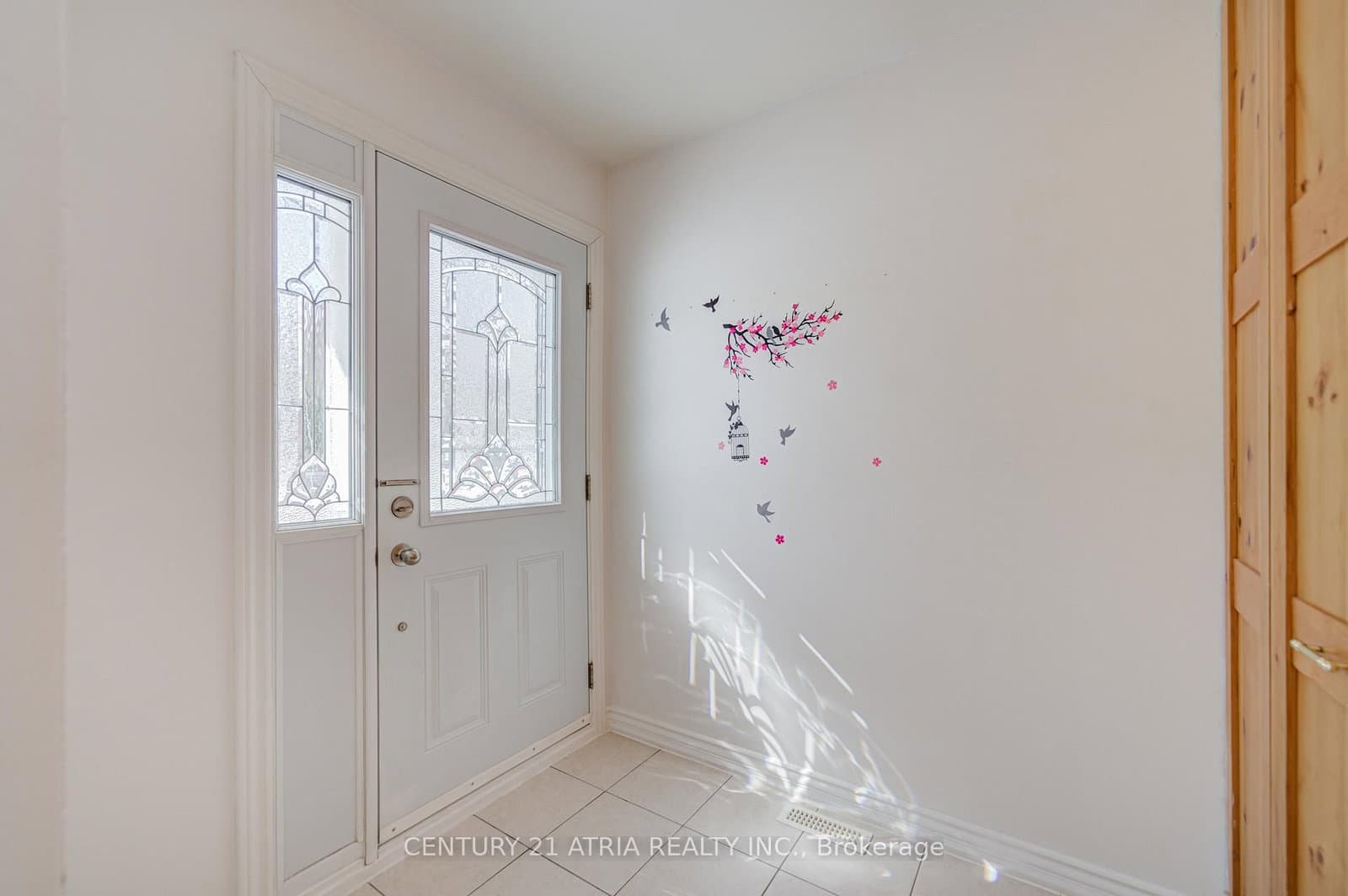 154 Freshmeadow Drive, Toronto, ON — photo 3
