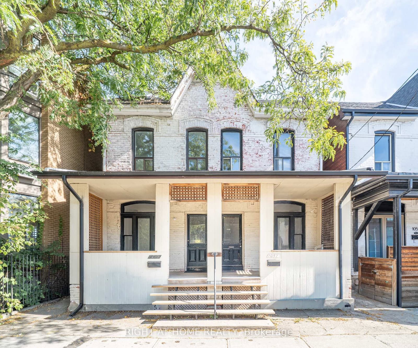 1059 Bathurst Street, Toronto, ON