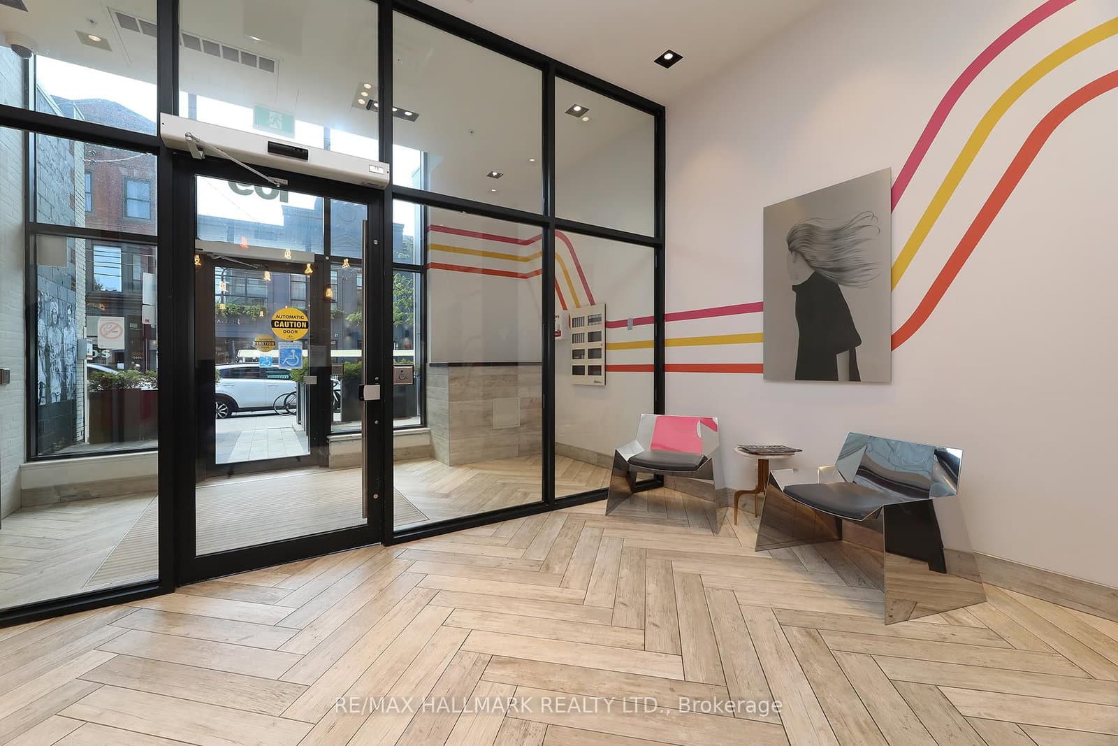 211 - 109 Ossington Avenue, Toronto, ON — photo 3