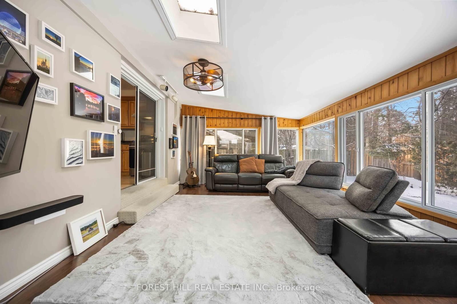 44 Addison Crescent, Toronto, ON