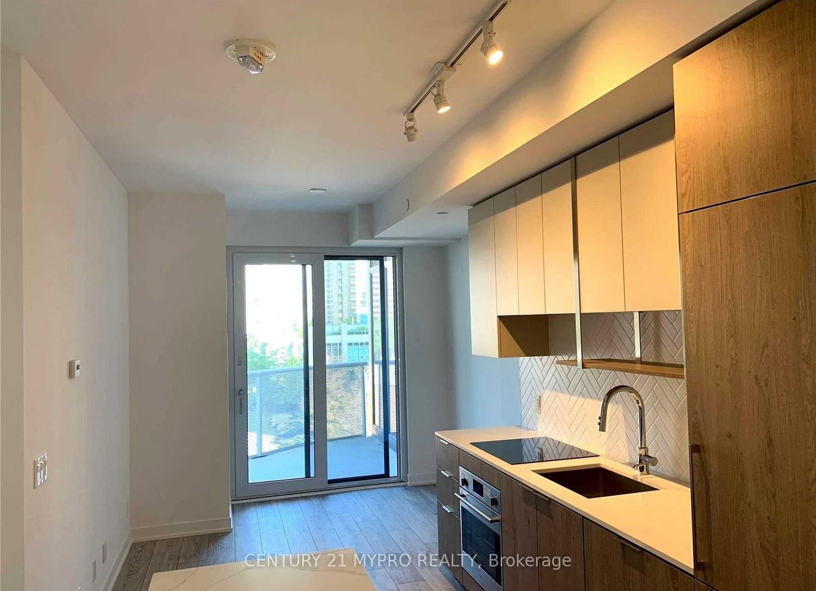 507 - 15 Holmes Avenue, Toronto, ON — photo 3