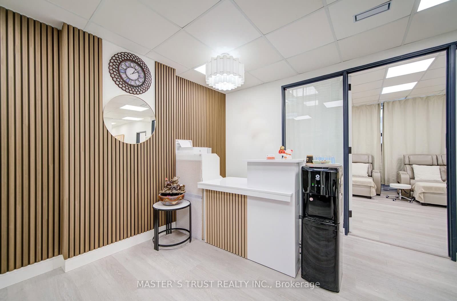 2nd floor - 1300 Bay Street, Toronto, ON