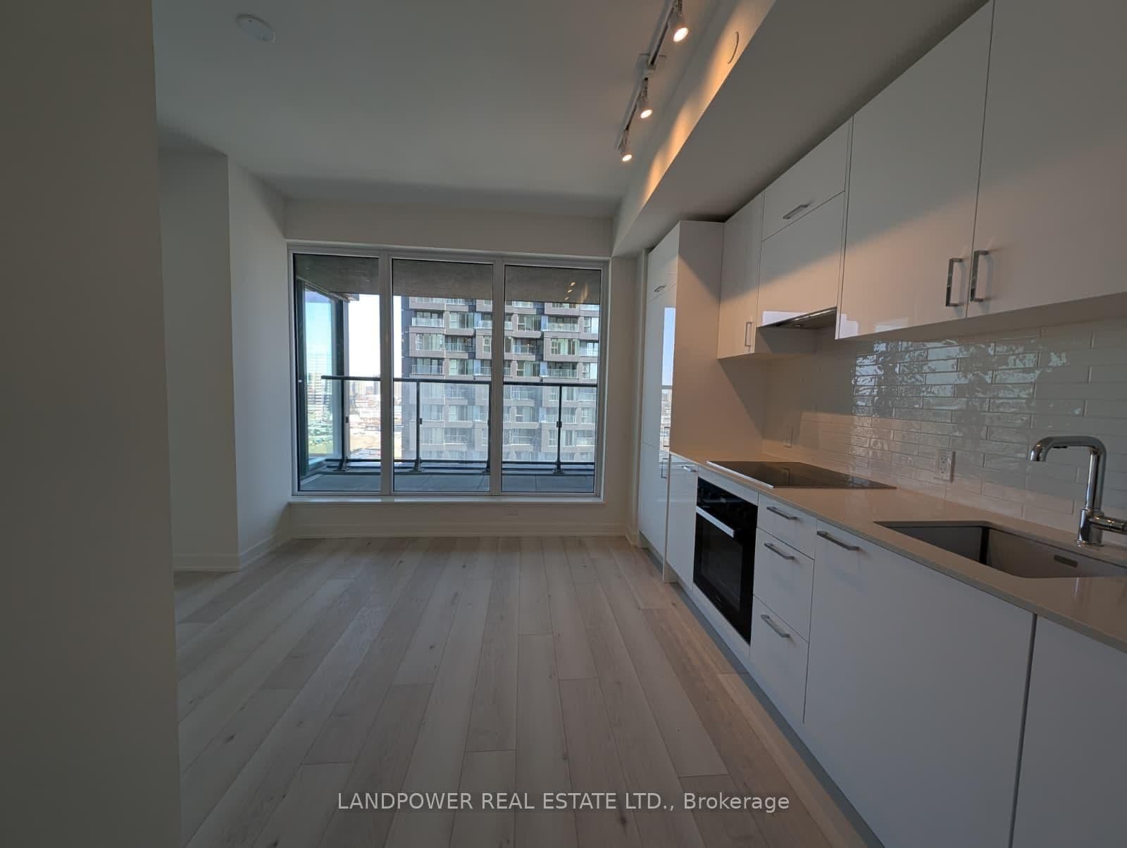 1601 - 1 Quarrington Lane, Toronto, ON — photo 3