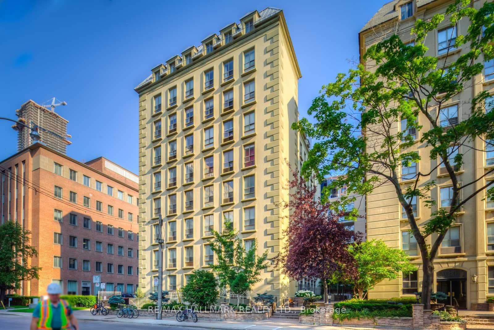 105 - 88 Charles Street, Toronto, ON