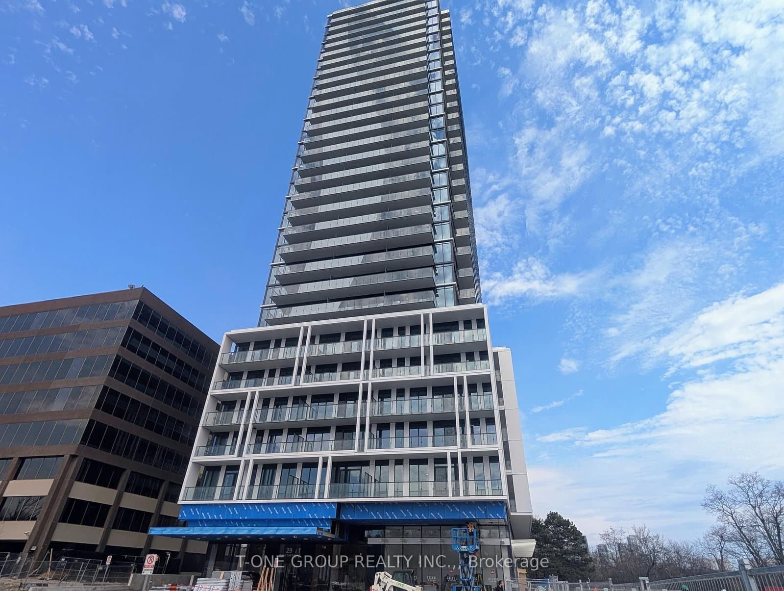 315 - 29 Green Trail Court, Toronto, ON