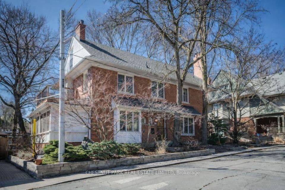 56 Poplar Plains Road, Toronto, ON