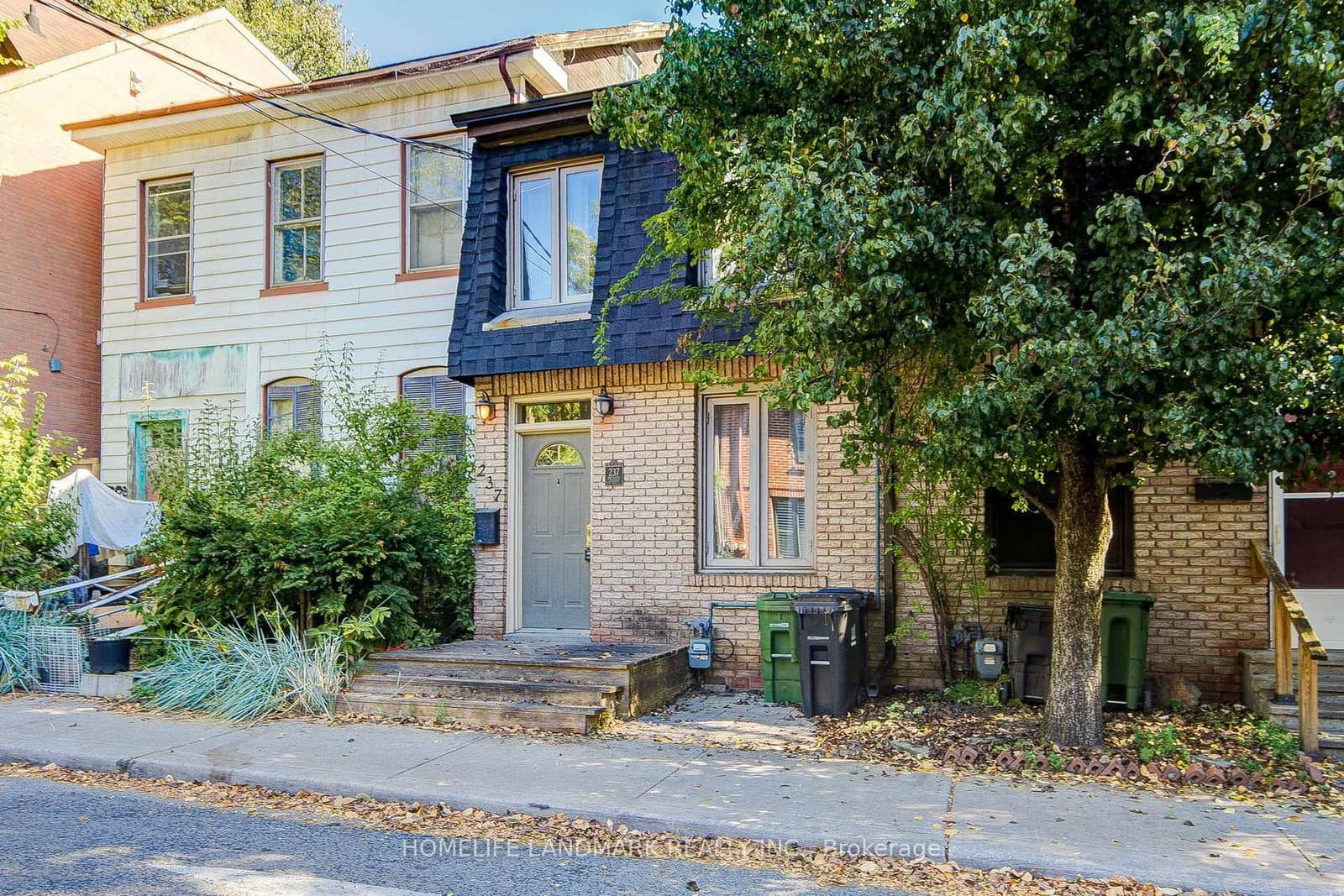 237 Ontario Street, Toronto, ON — photo 3