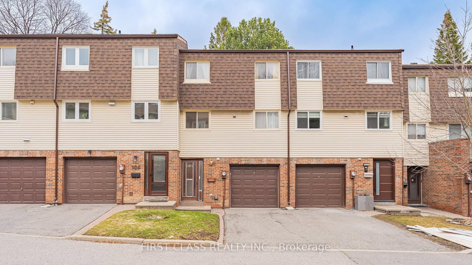 102 Jenny Wrenway Way, Toronto, ON