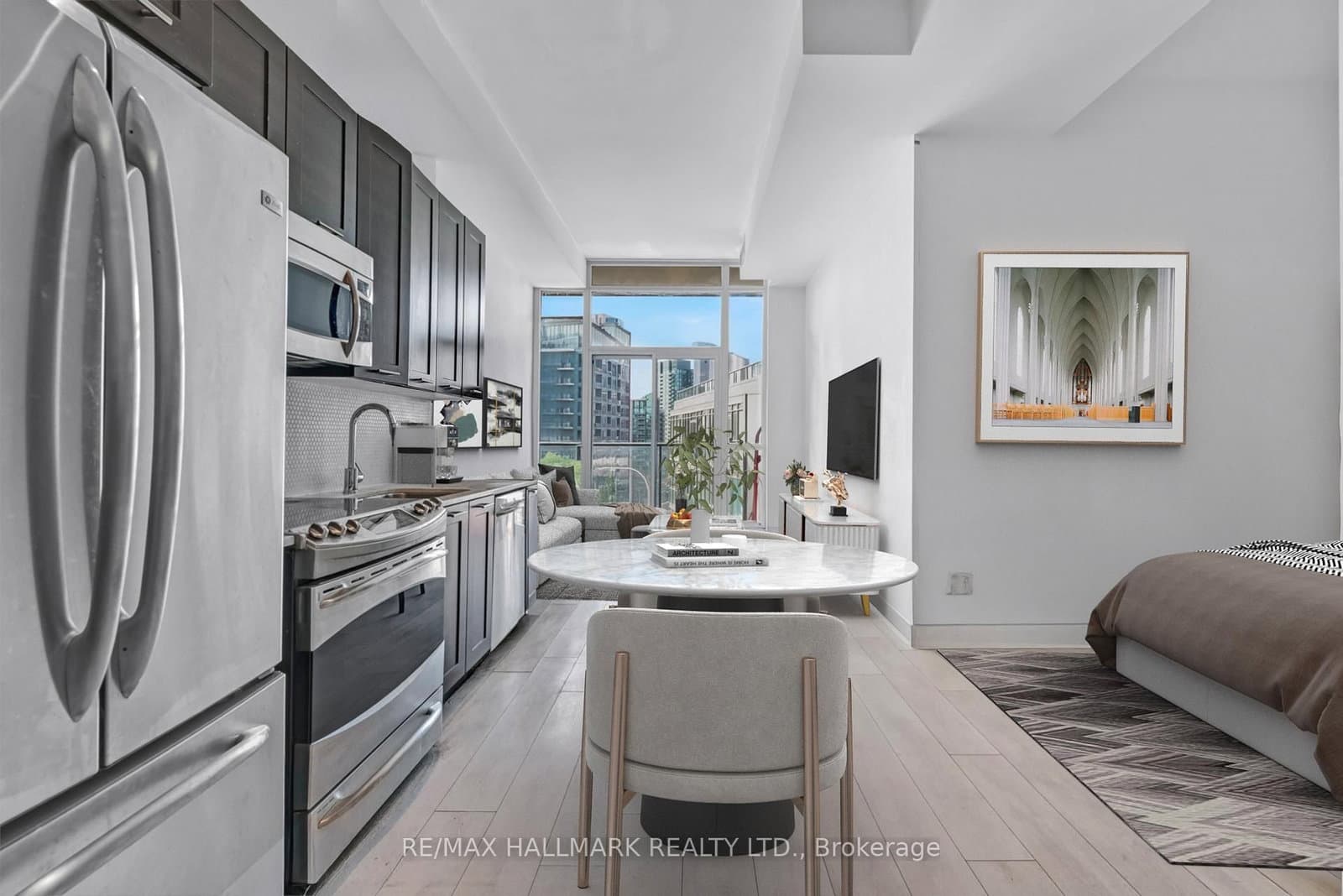 913 - 169 Fort York Boulevard, Toronto, ON — photo 3