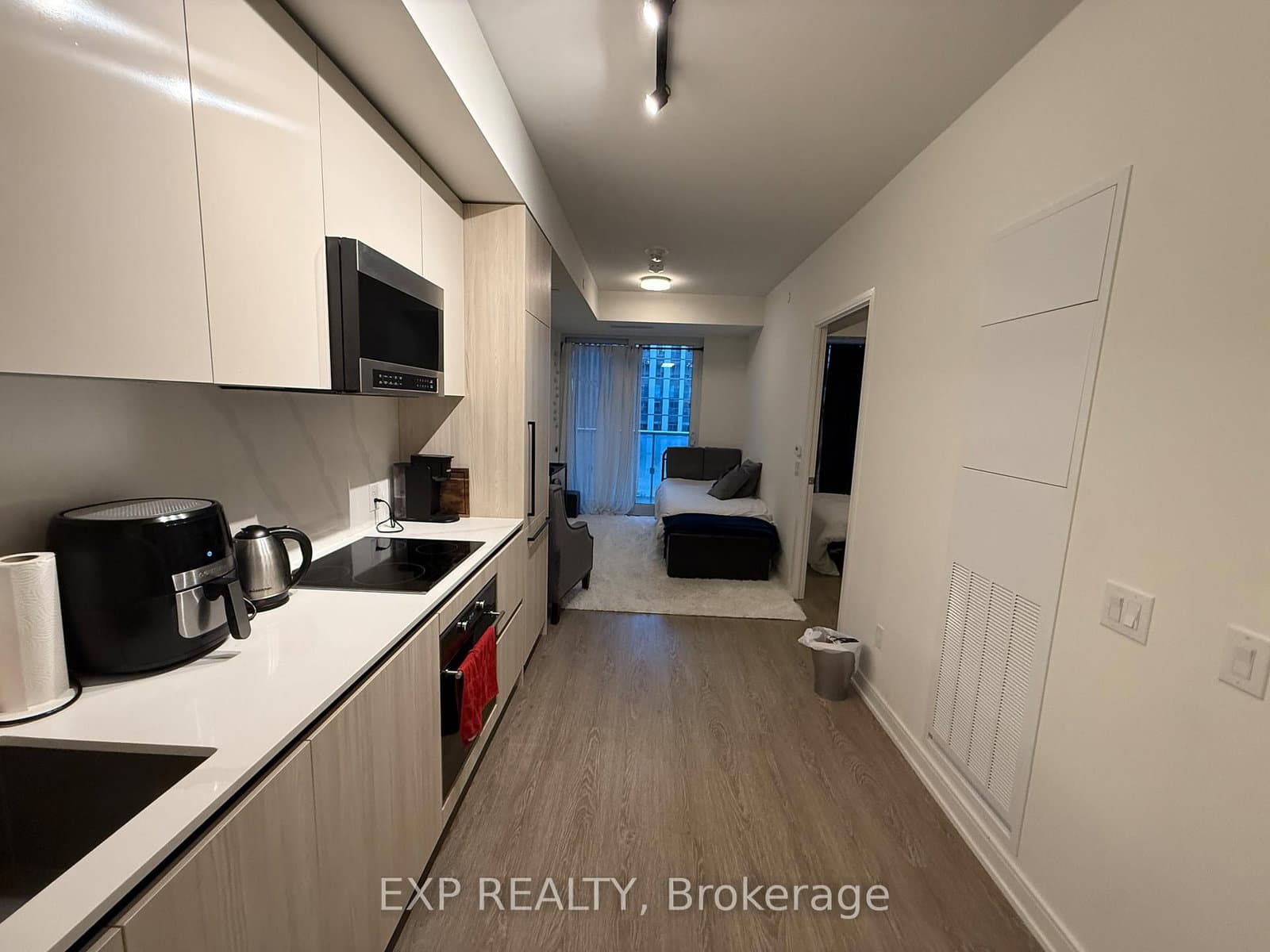 713 - 425 Front Street, Toronto, ON — photo 3