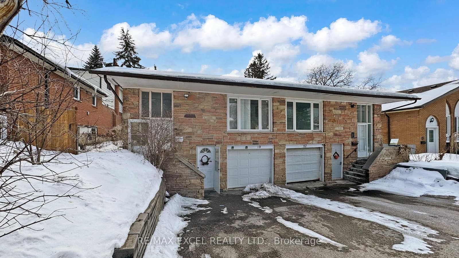 19 Clancy Drive, Toronto, ON — photo 2