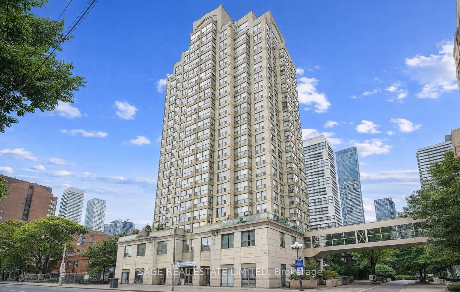 1108 - 298 Jarvis Street, Toronto, ON
