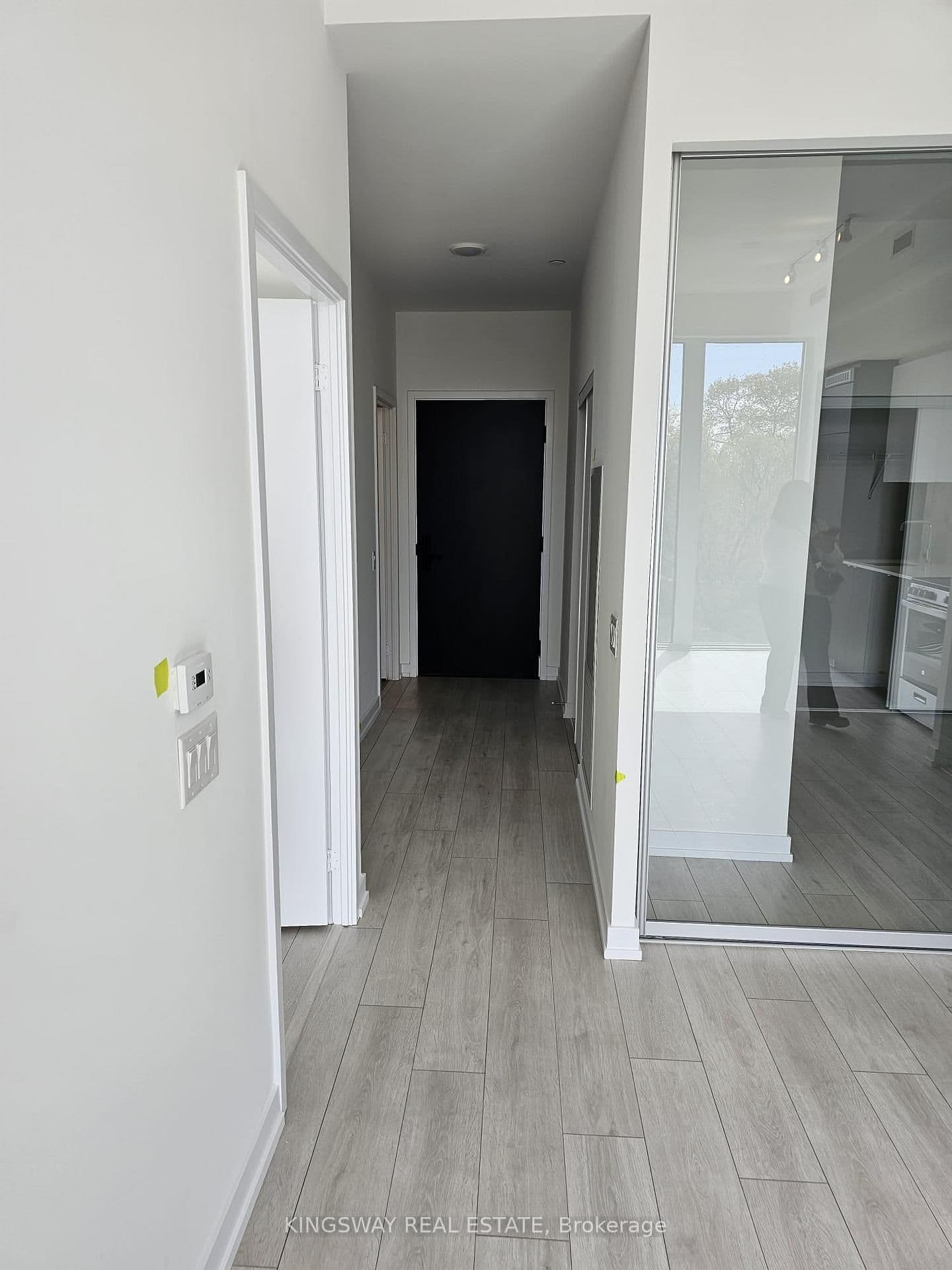 307 - 500 Dupont Street, Toronto, ON — photo 2