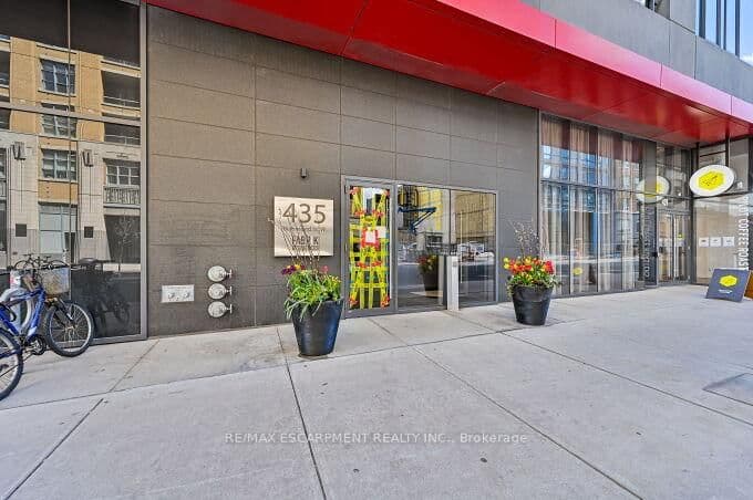 714 - 435 Richmond Street, Toronto, ON — photo 2