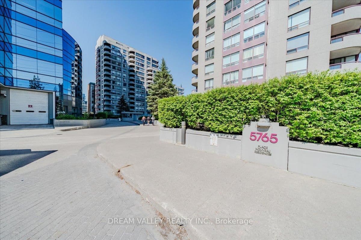 PH504 - 5765 Yonge St Street, Toronto, ON