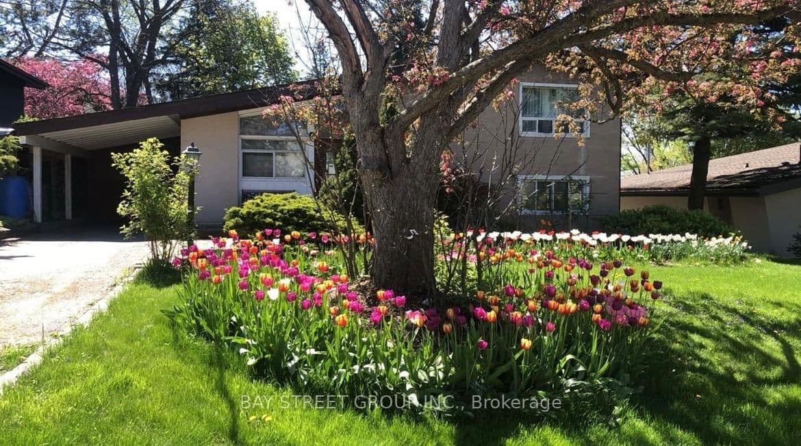 5 Cottonwood Drive, Toronto, ON
