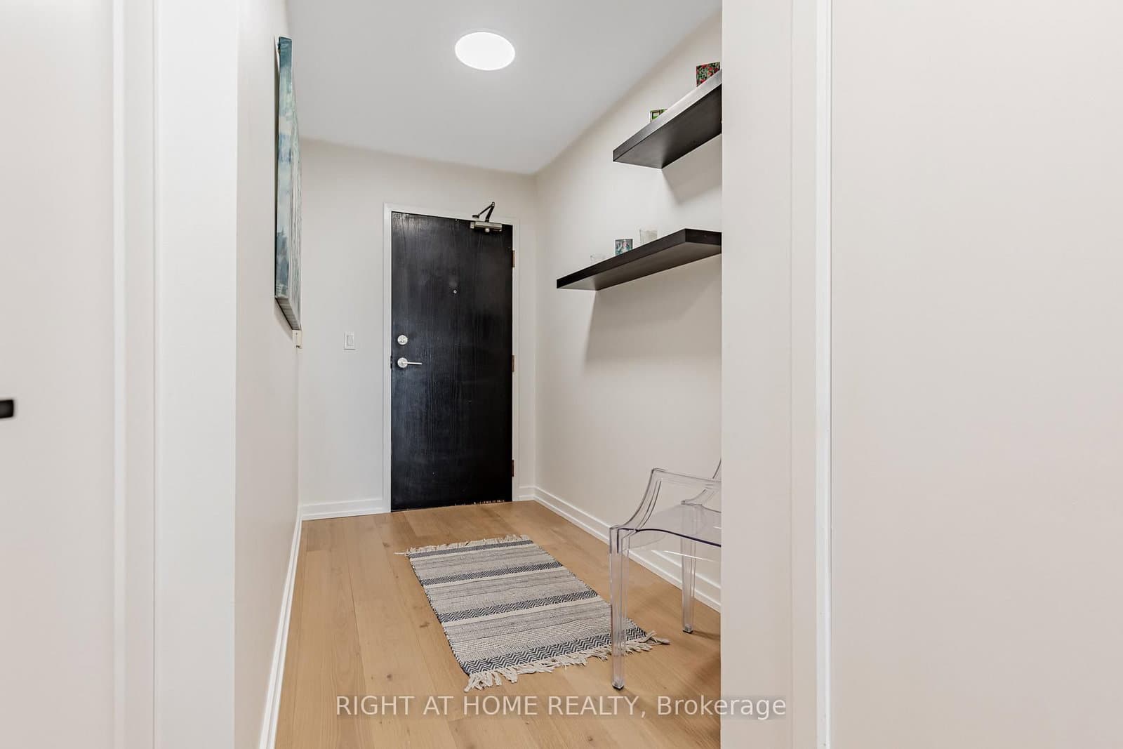 3116 - 8 Park Road, Toronto, ON — photo 2
