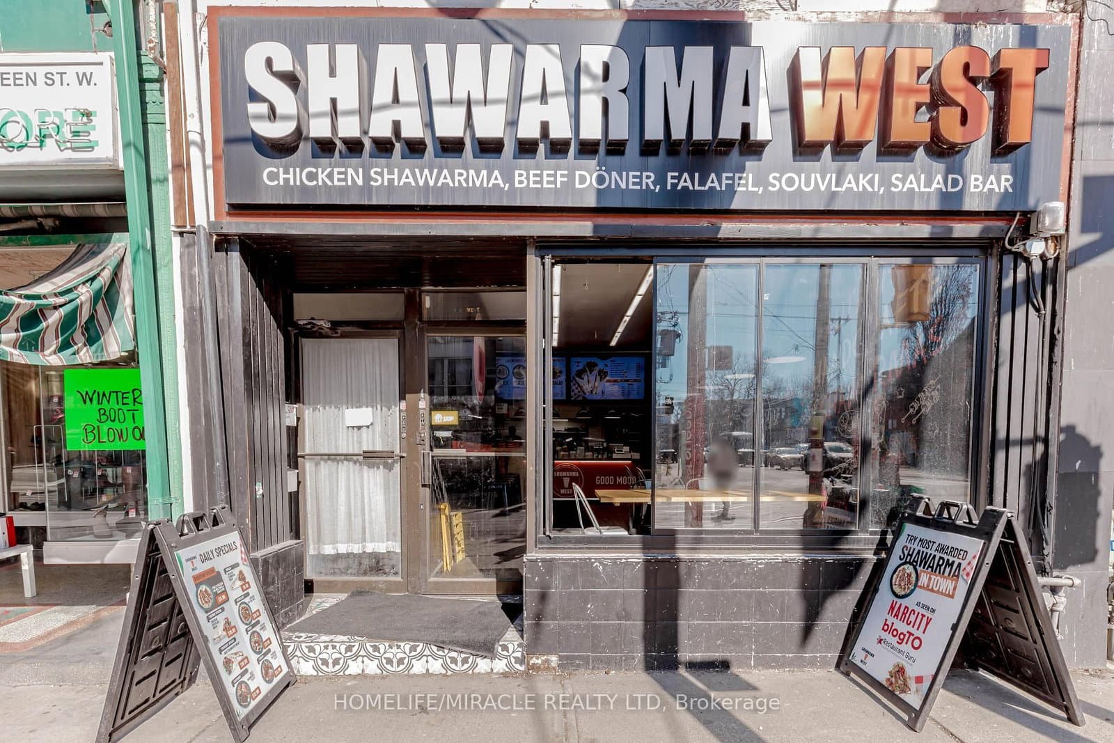 746 Queen Street, Toronto, ON