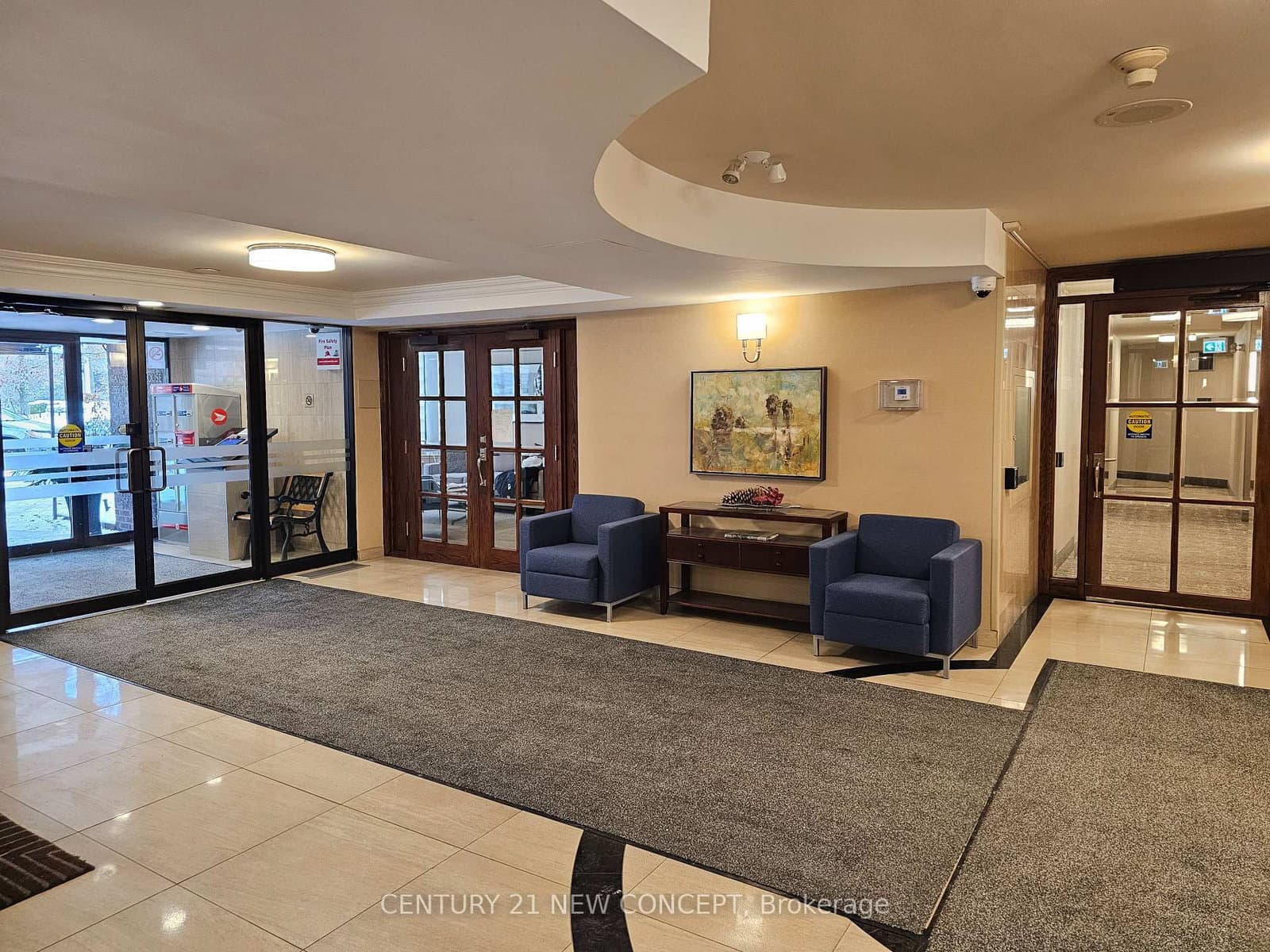 123 - 255 The Donway West, Toronto, ON — photo 3
