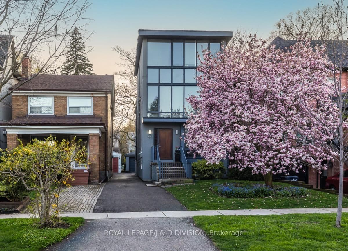 44 Standish Avenue, Toronto, ON