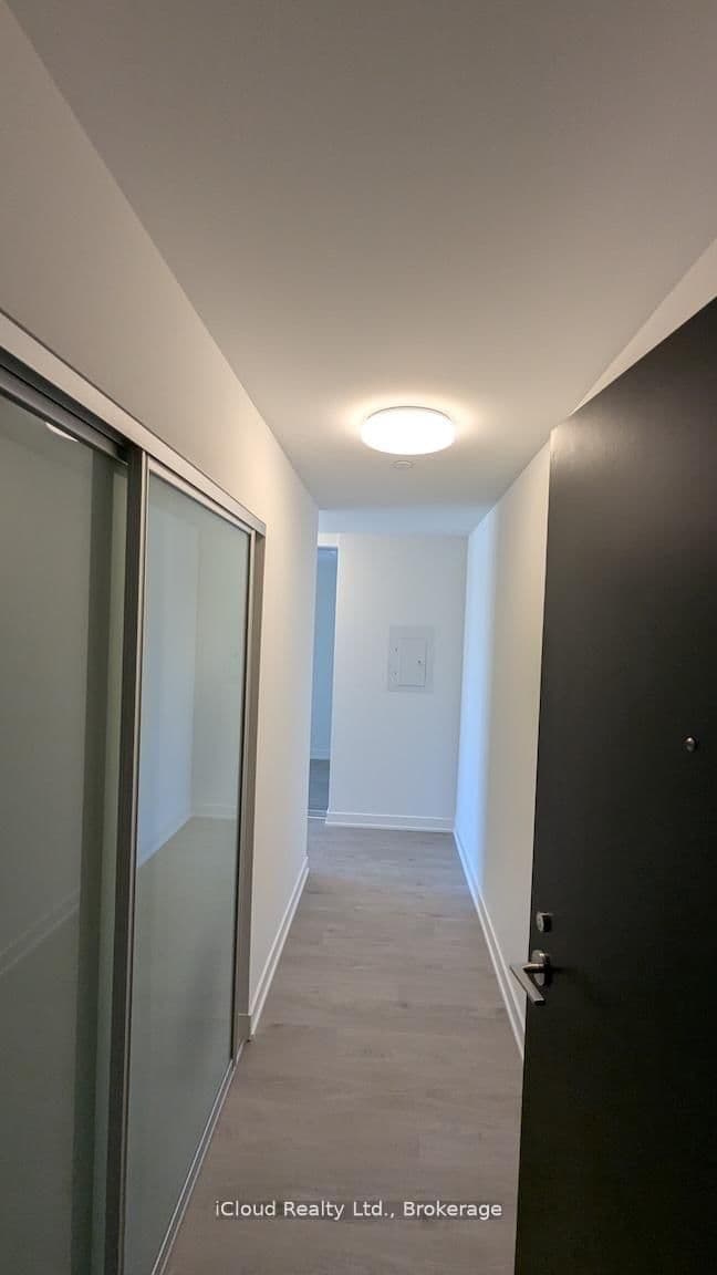 2414 - 120 Broadway Avenue, Toronto, ON — photo 2
