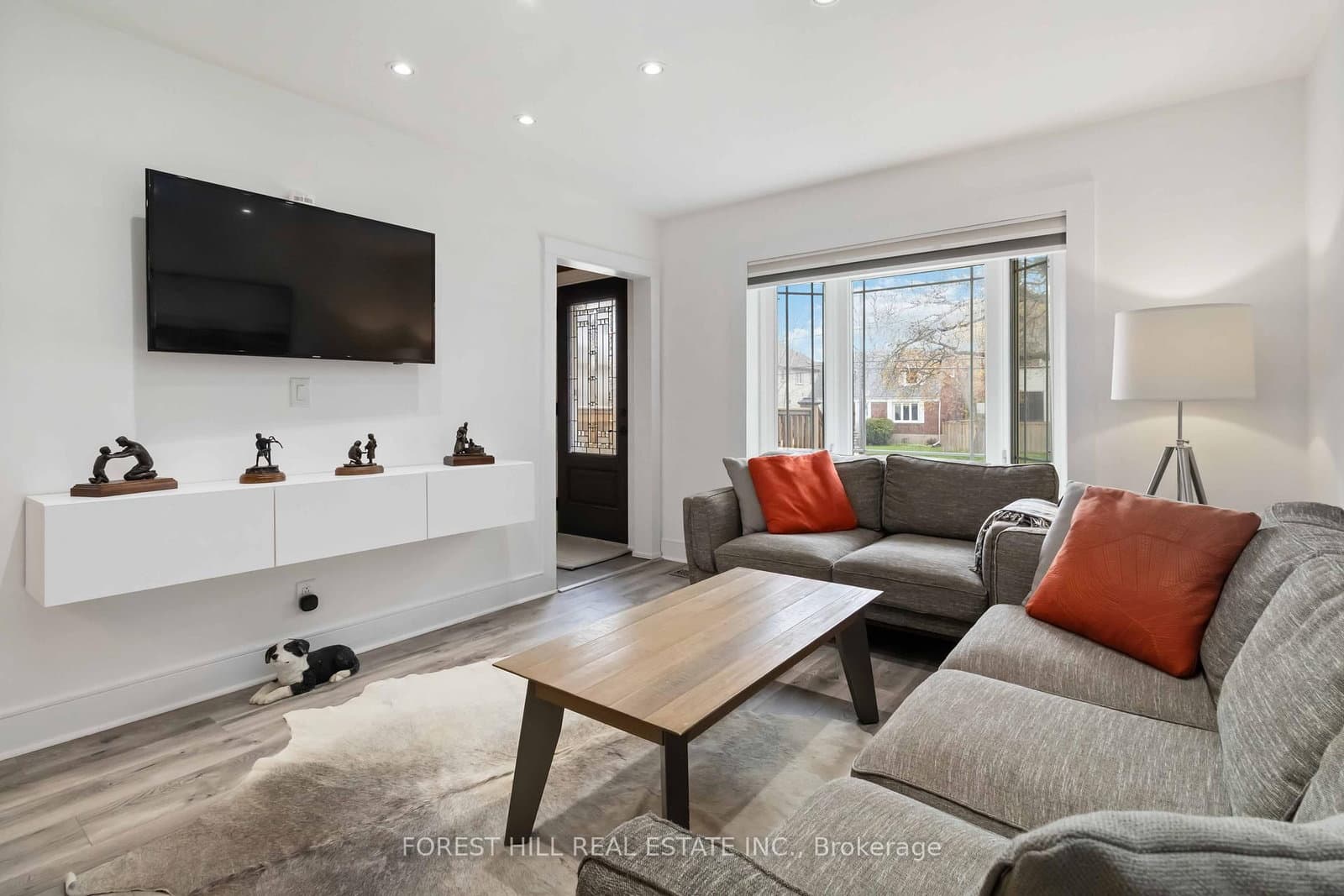 310 Senlac Road, Toronto, ON — photo 2