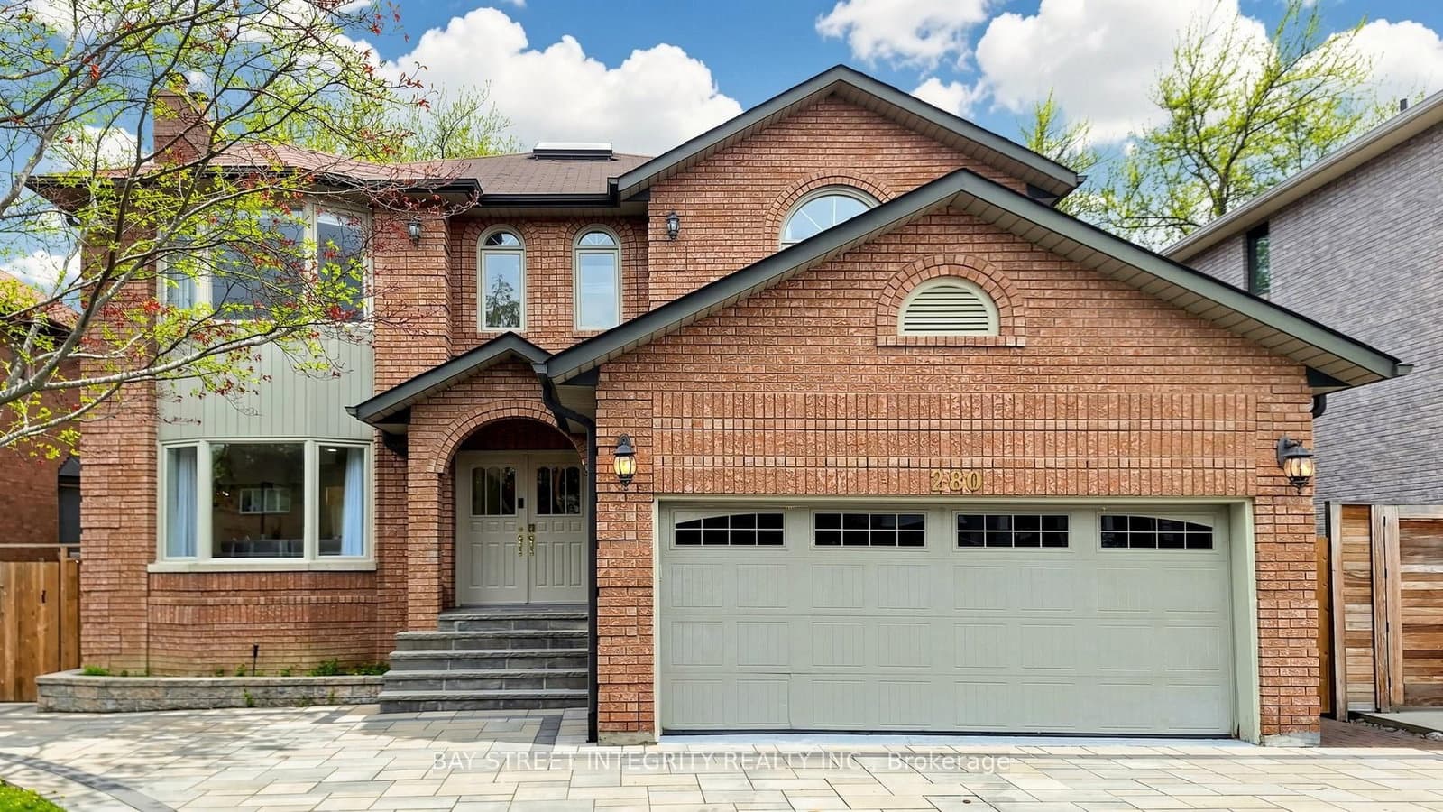 280 Kingsdale Avenue, Toronto, ON — photo 2