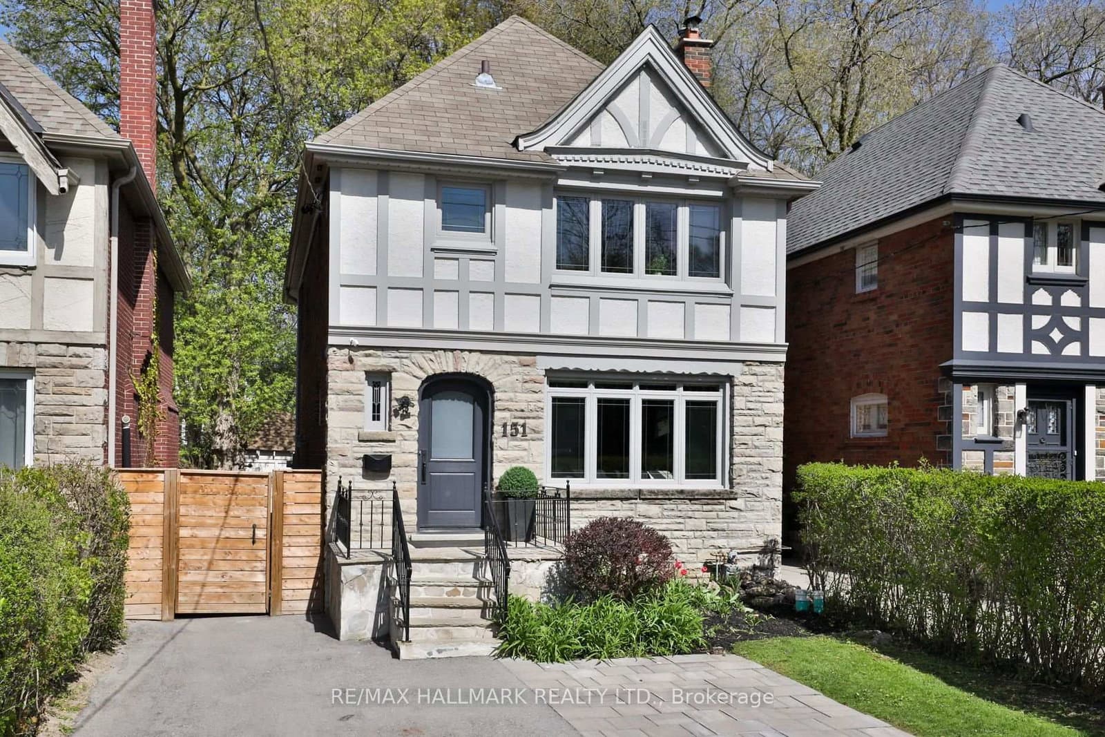 151 Chiltern Hill Road, Toronto, ON