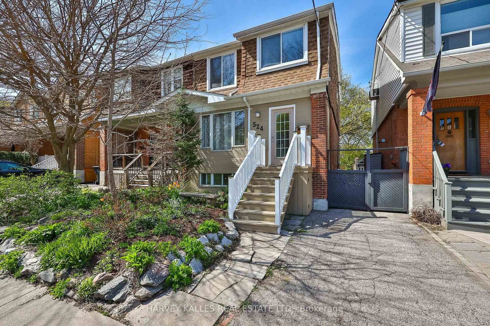 524 BALLIOL Street, Toronto, ON