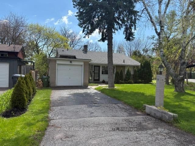 9 Hemford Crescent, Toronto, ON — photo 2