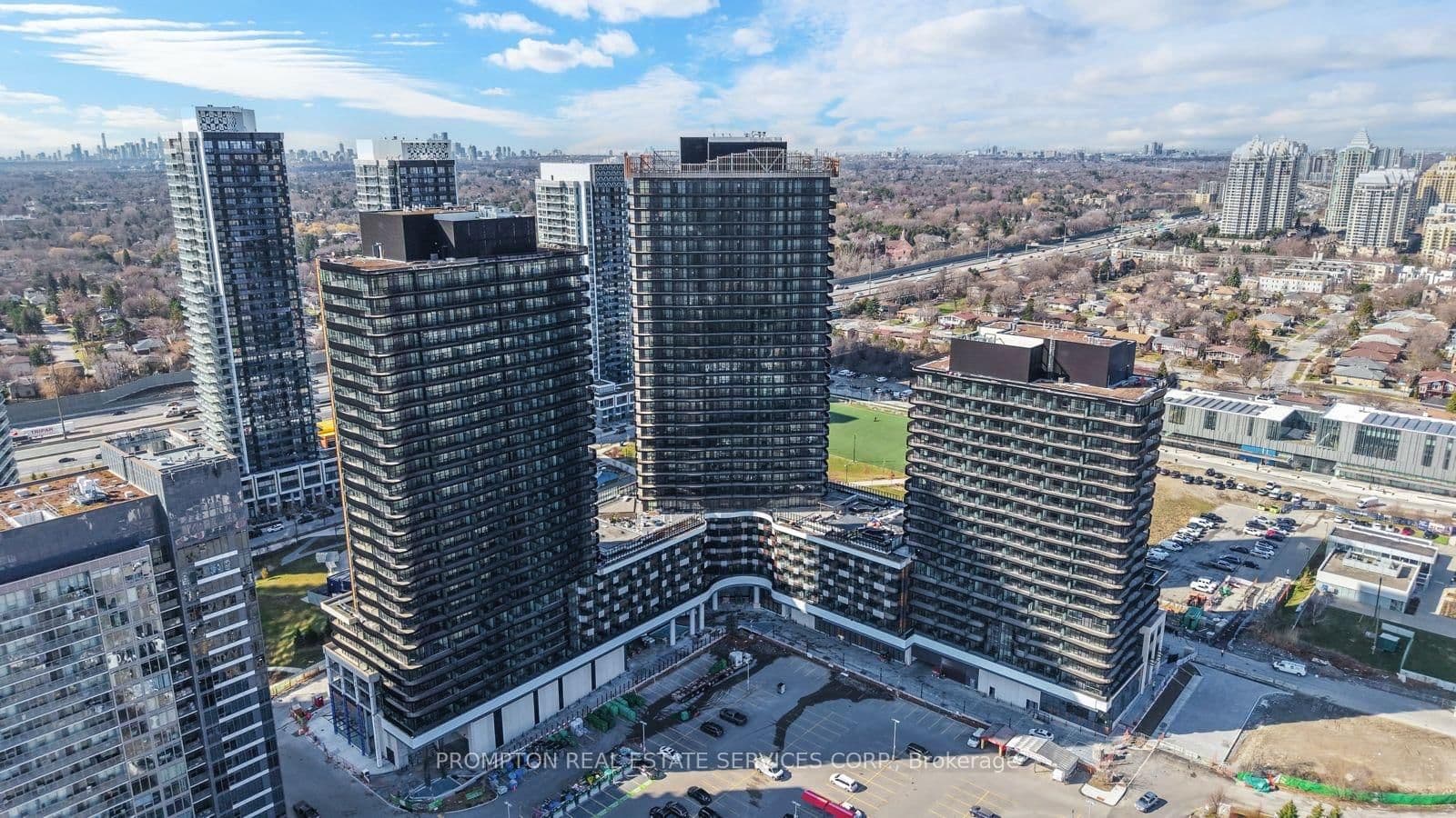 748 - 68 Esther Shiner Boulevard, Toronto, ON — photo 2