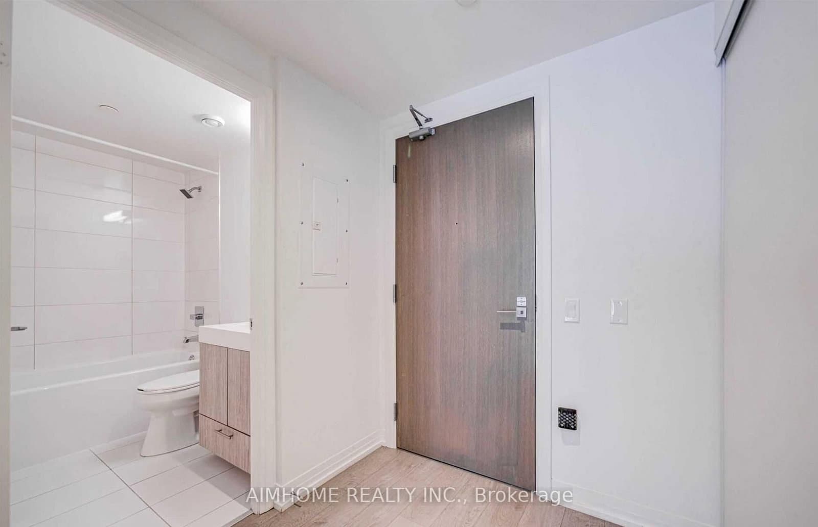 823 - 251 Jarvis Street, Toronto, ON — photo 3