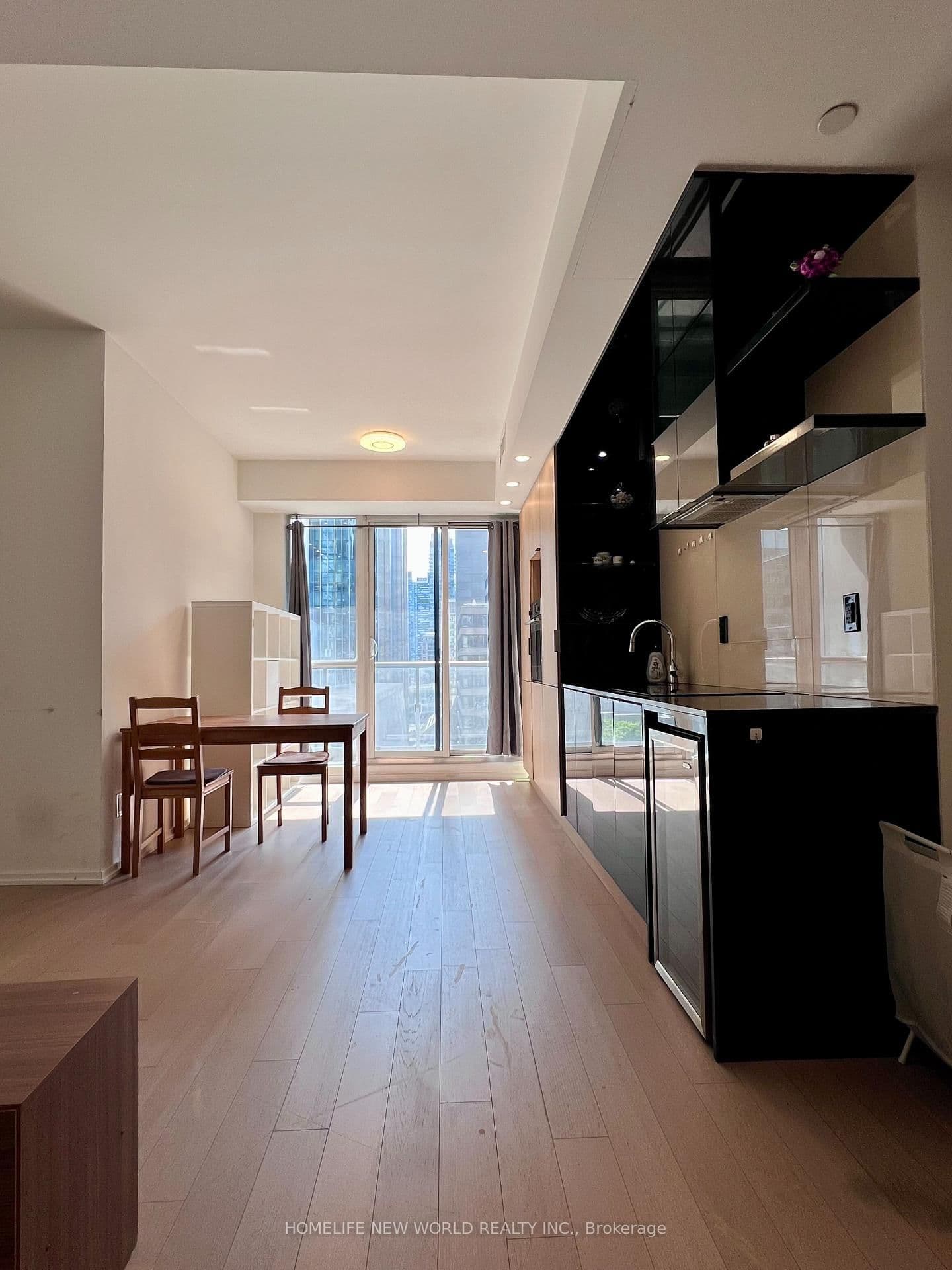 1012 - 70 Temperance Street, Toronto, ON — photo 3