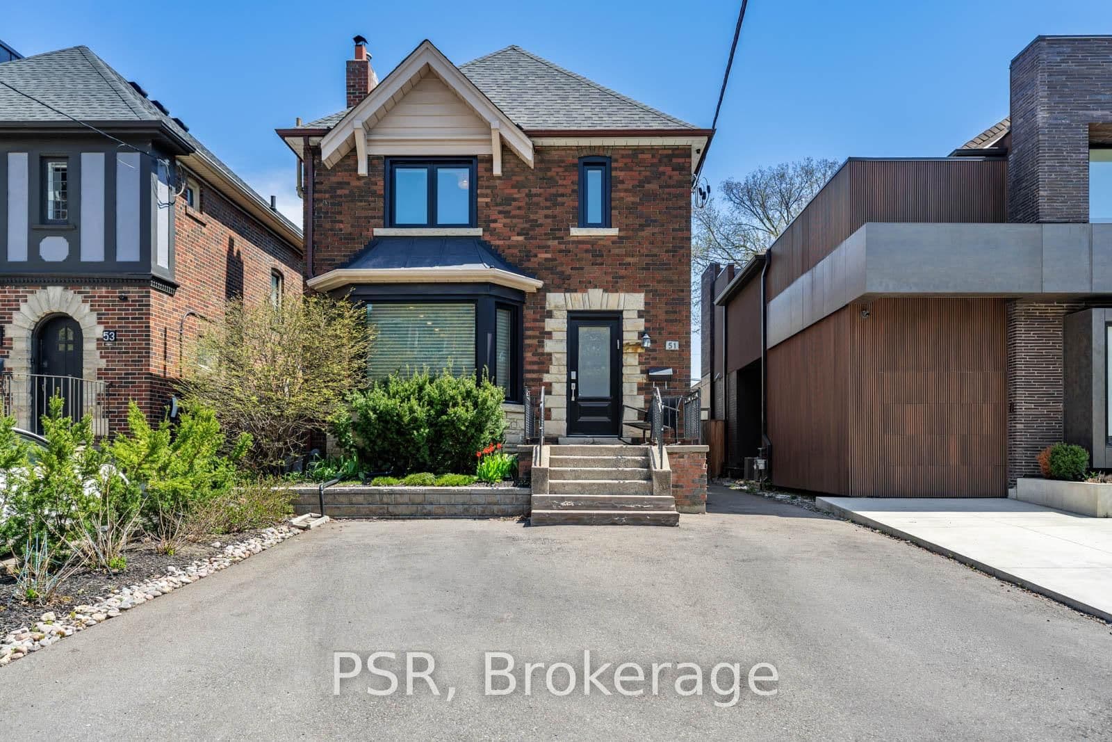 51 Camberwell Road, Toronto, ON — photo 2