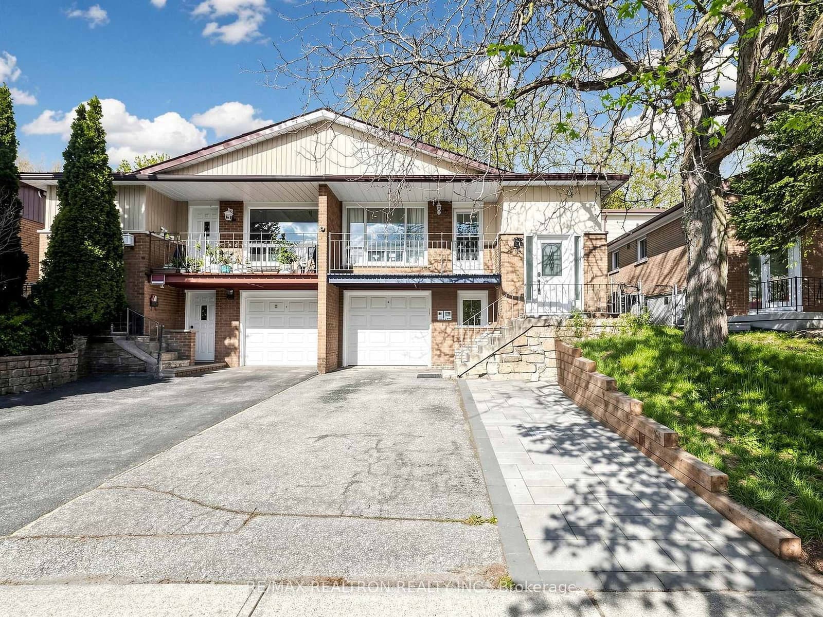 76 Clancy Drive, Toronto, ON — photo 2