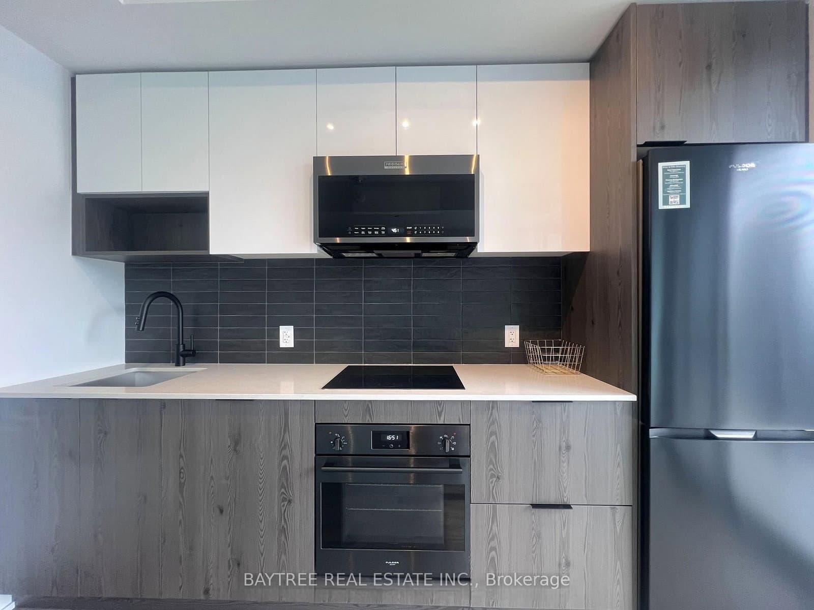 2507 - 5 Defries Street, Toronto, ON — photo 2