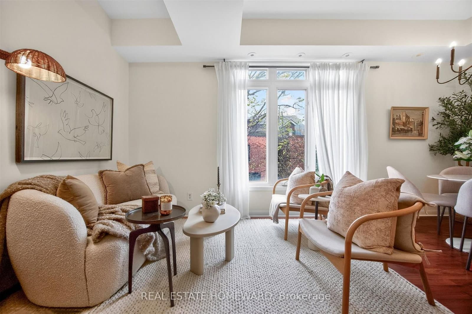 32 - 88 Carr Street, Toronto, ON