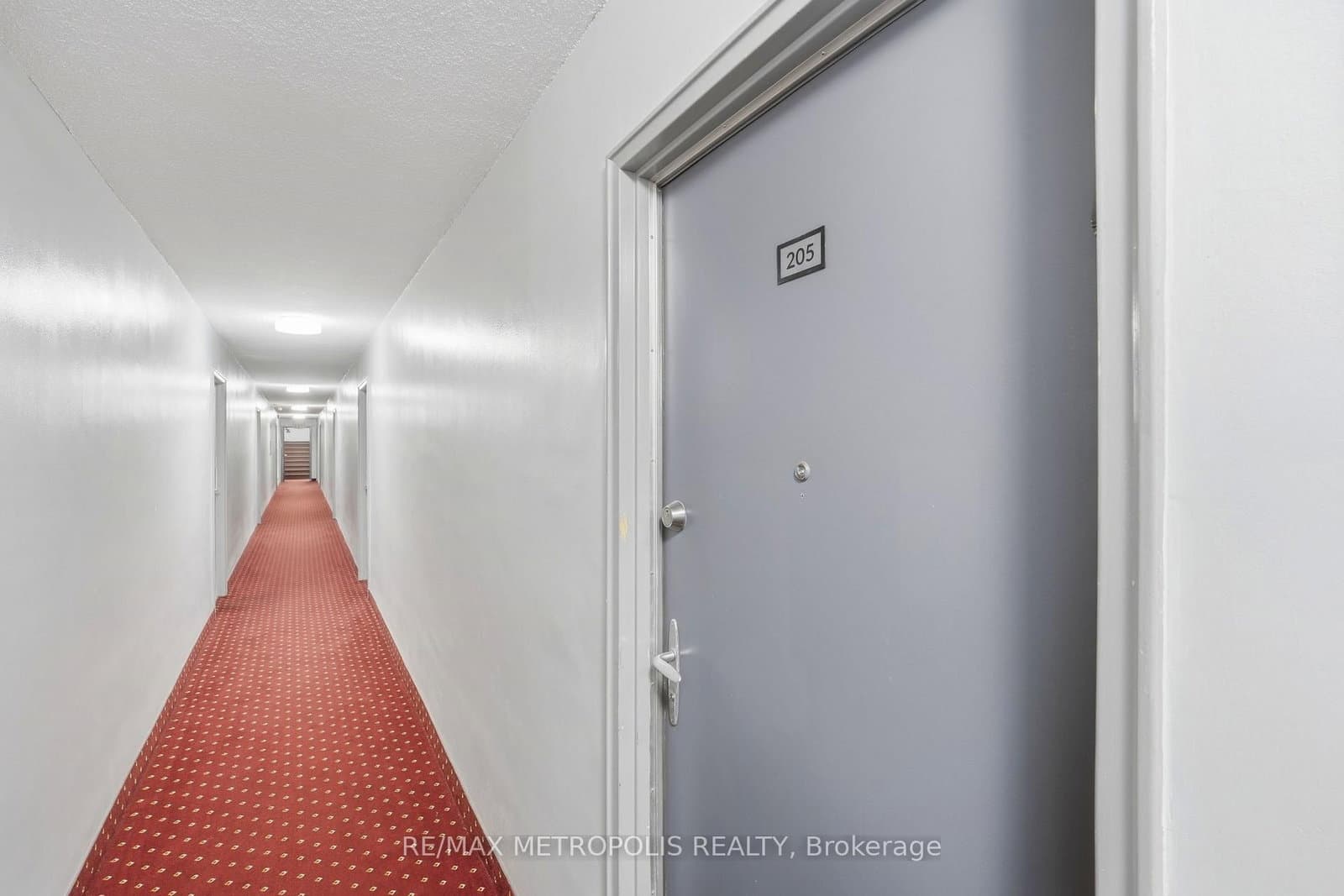 205 - 5877 Bathurst Street, Toronto, ON — photo 3
